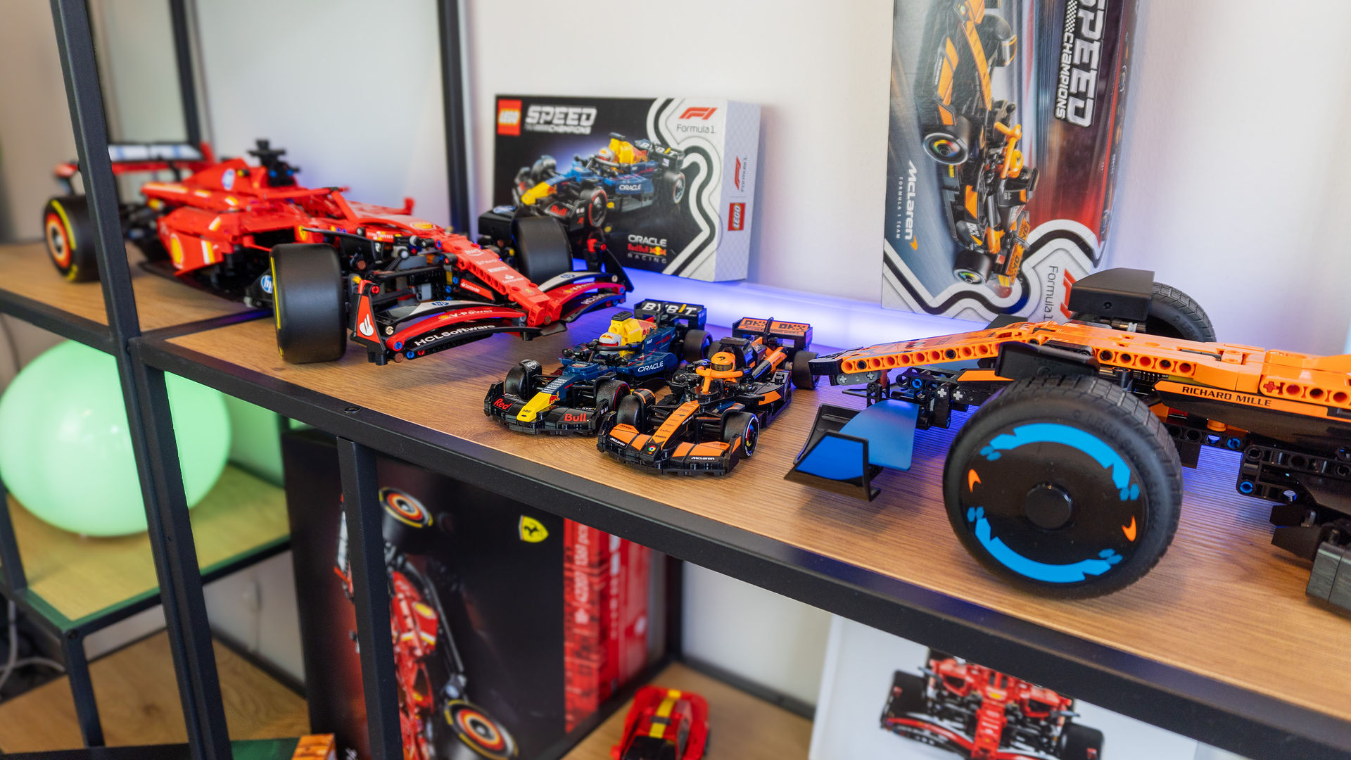 Vinn F1-biljetter till Dutch Grand Prix med LEGO och Webhallen!