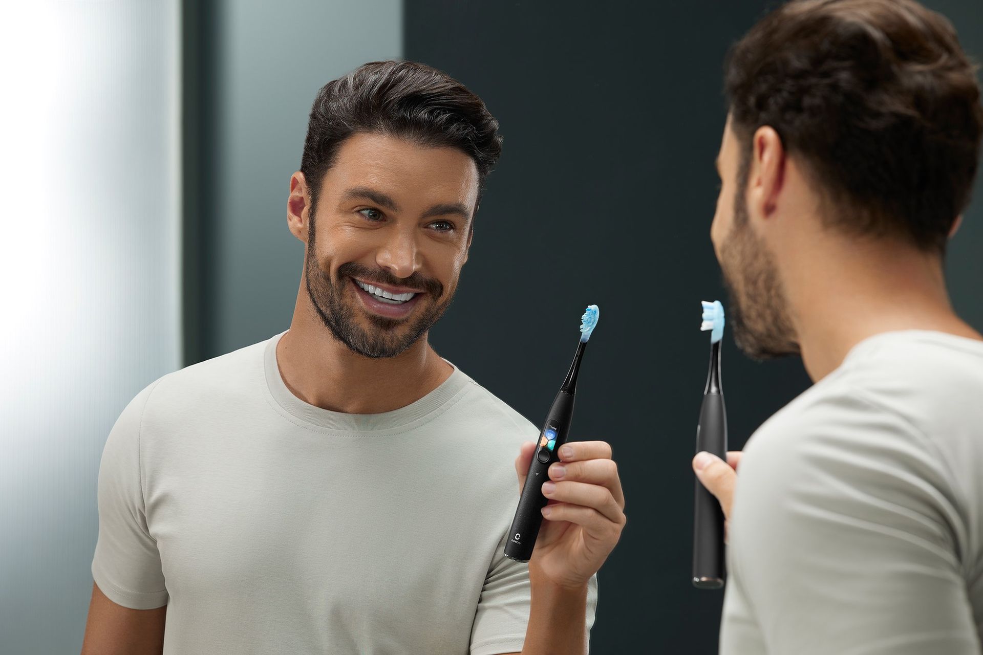 Ny eltandborste vill hjälpa dig borsta rätt med en AI-röst