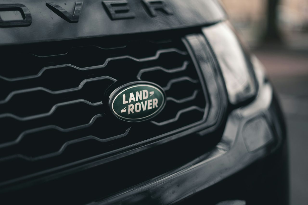 Jaguar Land Rover stoppar tillfälligt leveranser till USA