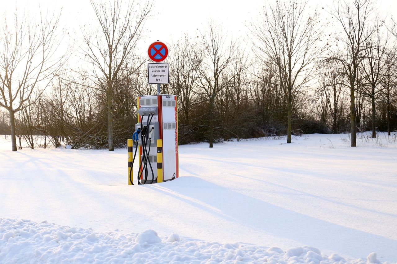 Fem gånger snabbare laddning av elbilen på vintern