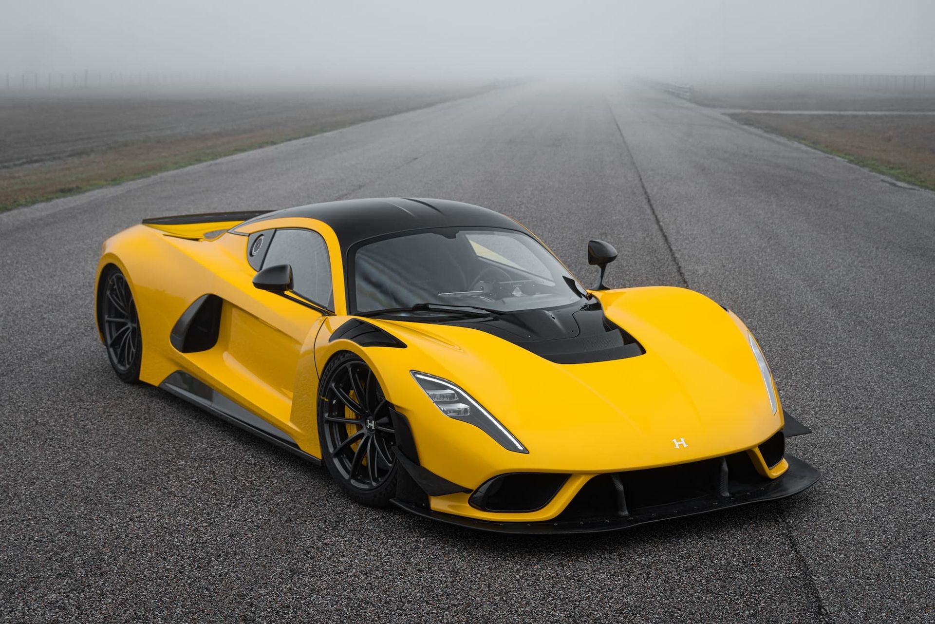 Hennessey ger Venom F5 2058 hästar