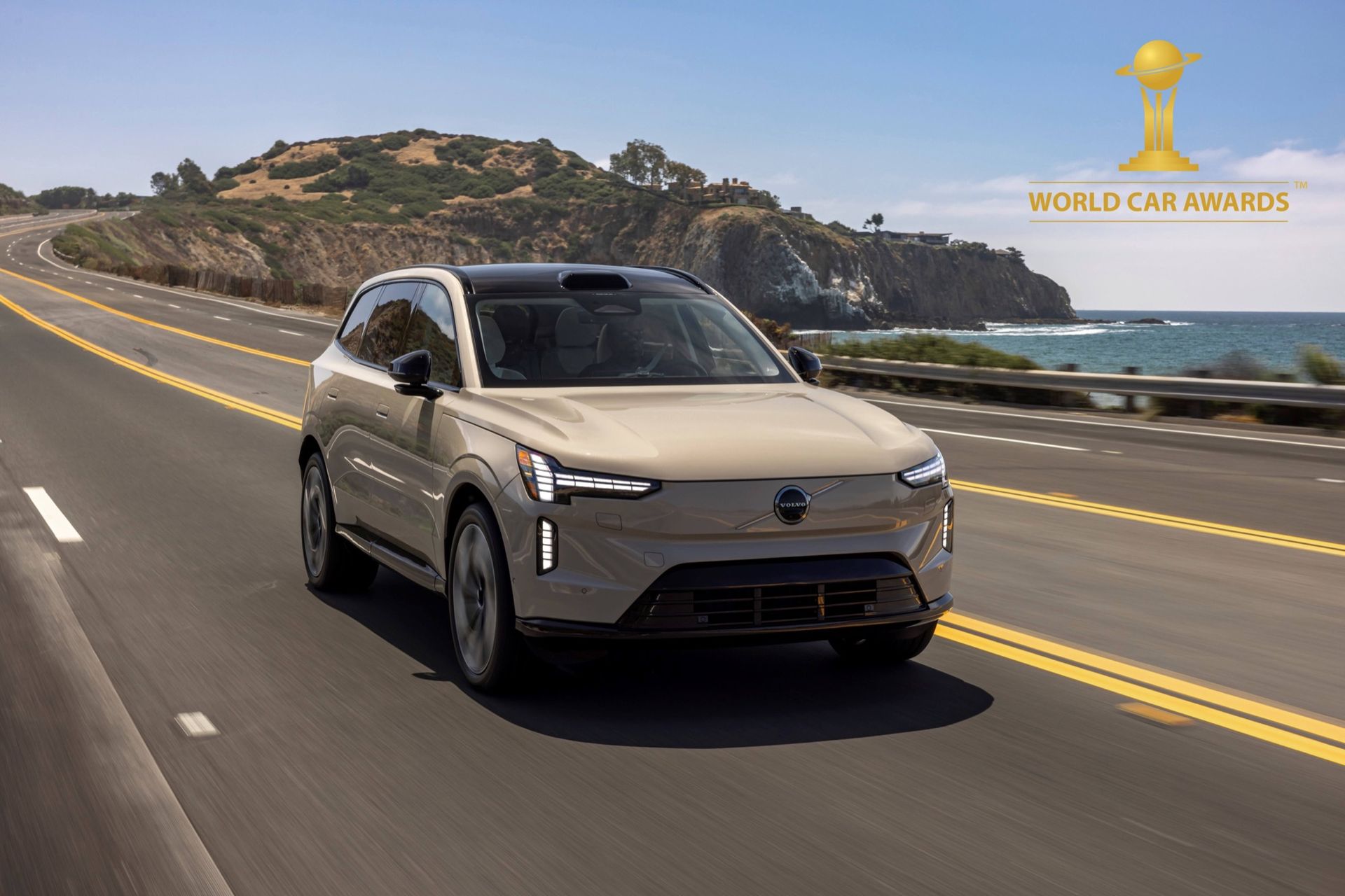 Volvo EX90 kammade hem årets World Luxury Car
