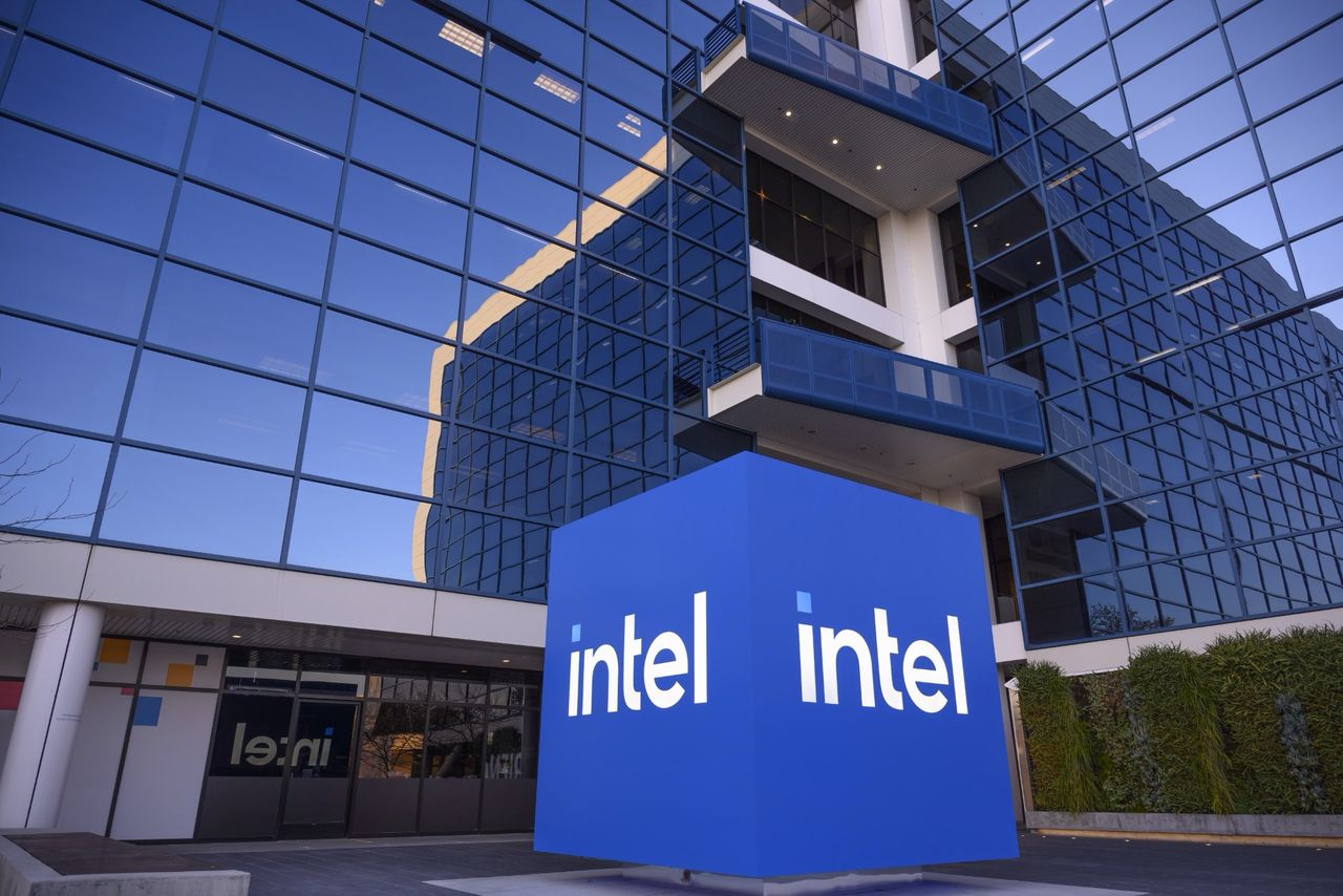 Intel planerar säga upp över 20 procent av sina anställda