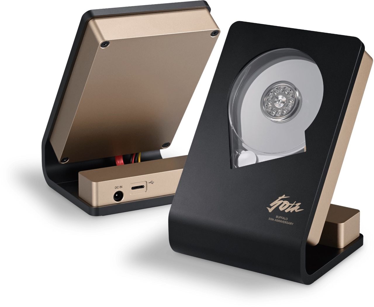 Buffalo firar 50 år med genomskinlig hårddisk