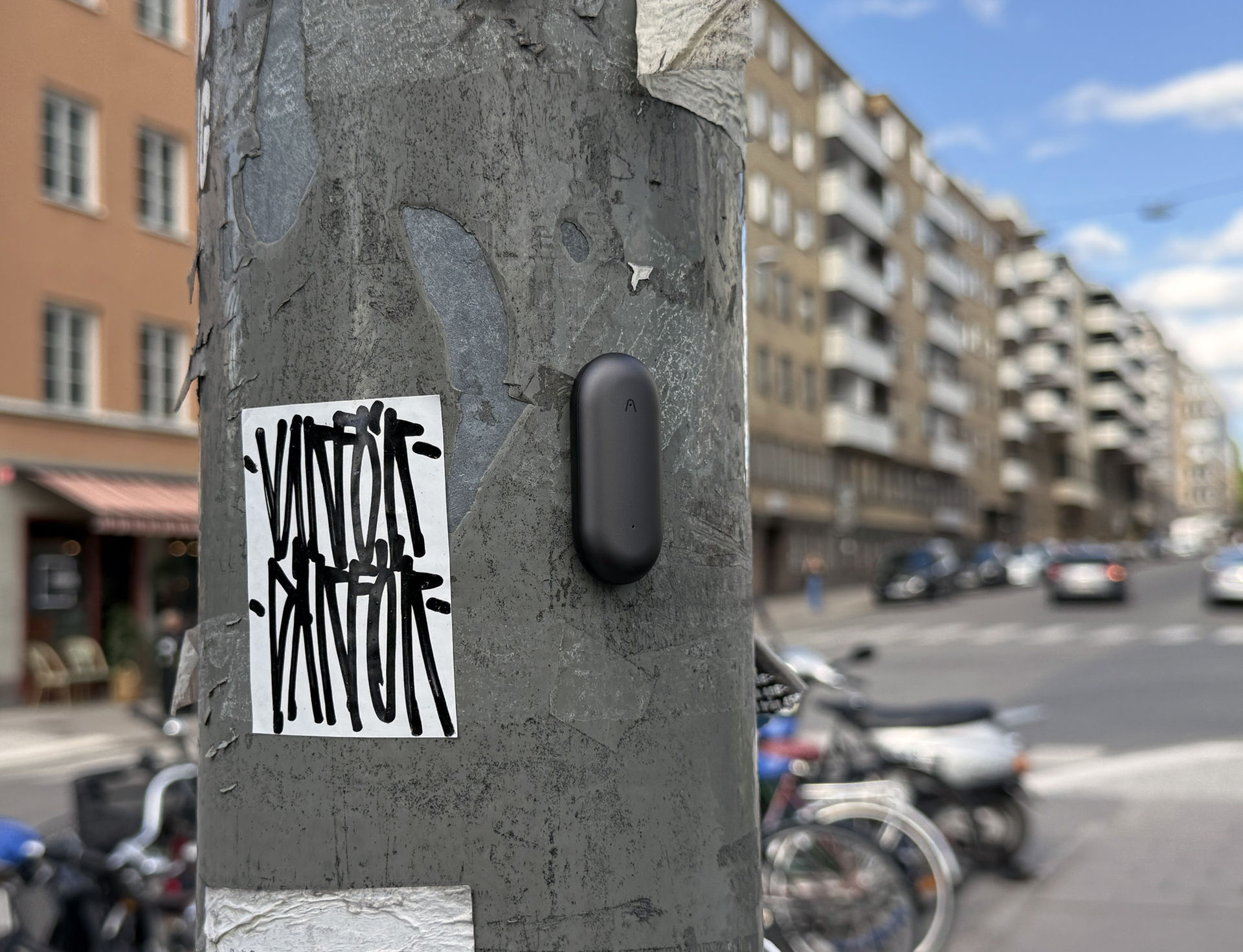 Plaud är en smart liten mikrofon