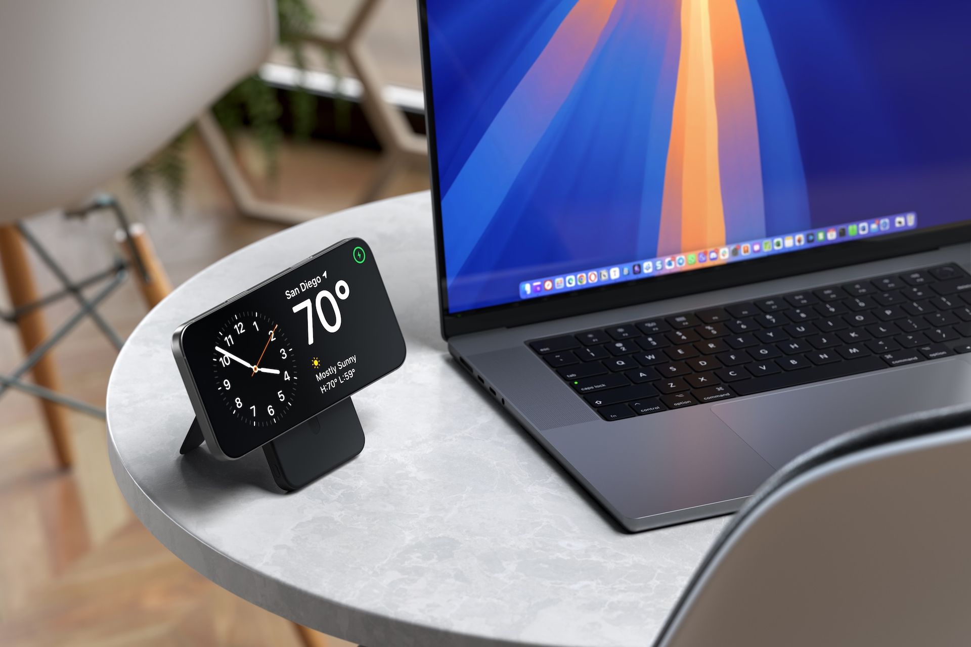 Kraftfull och kompakt powerbank med smart stativ