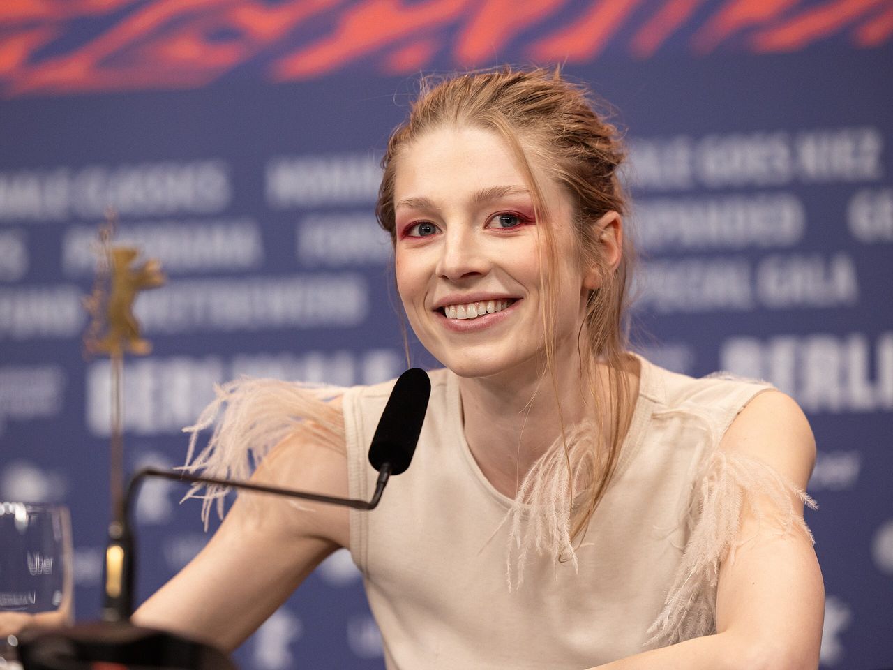 Ska Hunter Schafer spela Zelda?