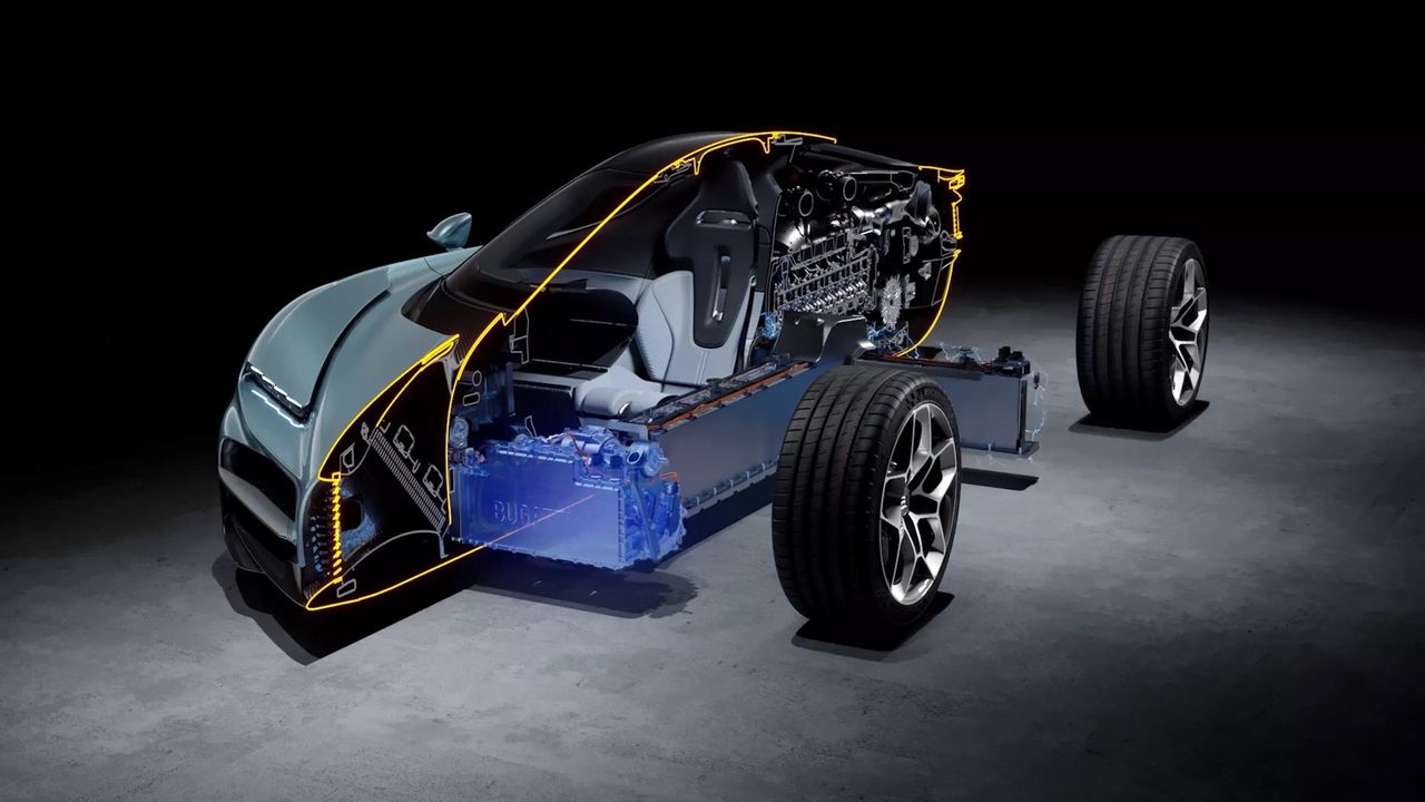 Mate snackar om hybridprylarna i Bugatti Tourbillon