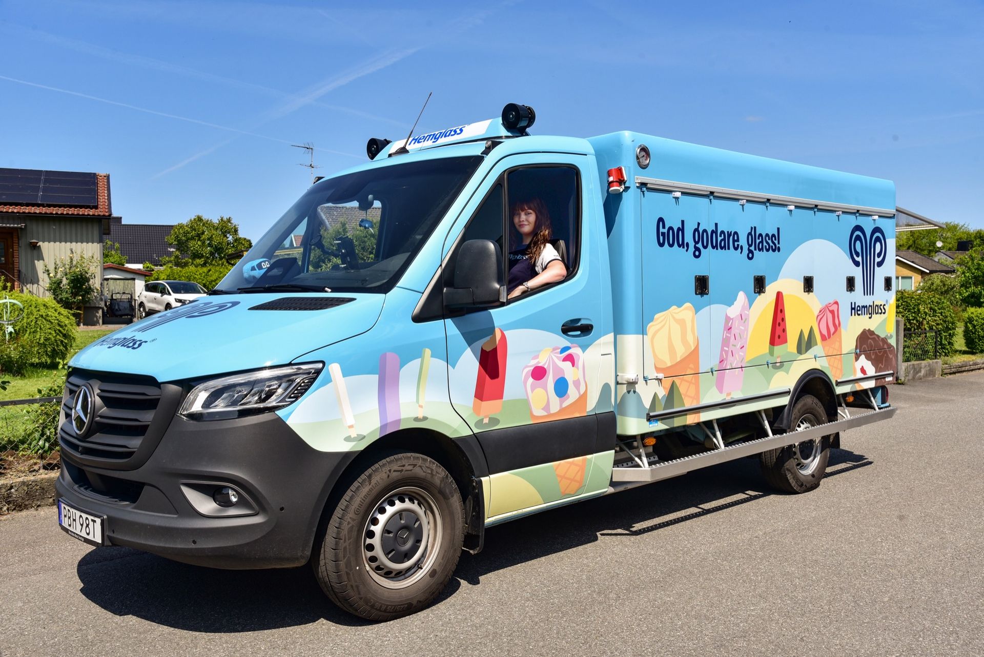 Nu börjar eldrivna glassbilar att rulla