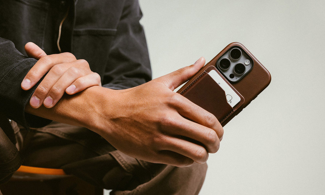 Grymt snygg läderplånbok till iPhone