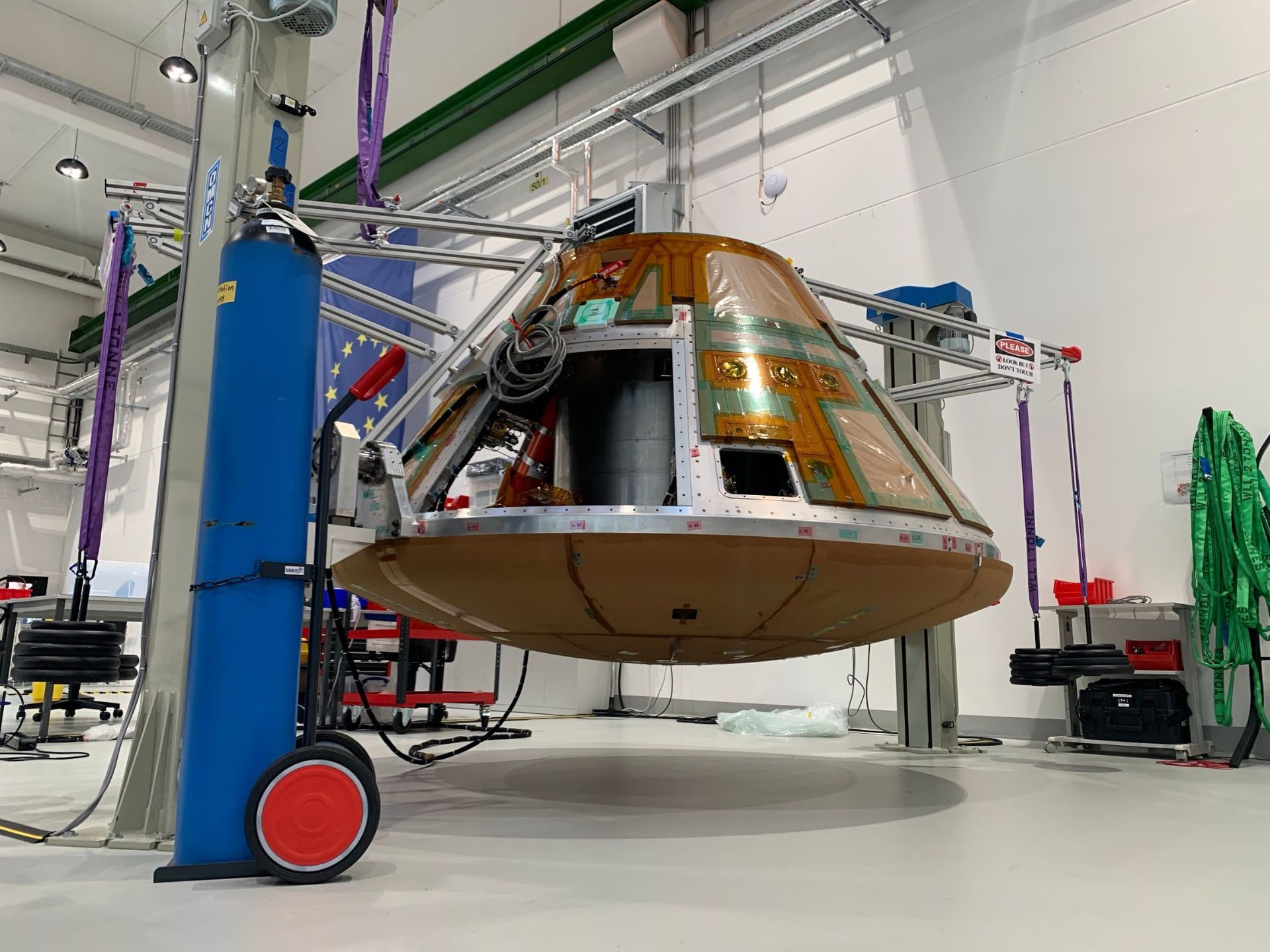 The Exploration Companys rymdkapsel tog sig till jorden