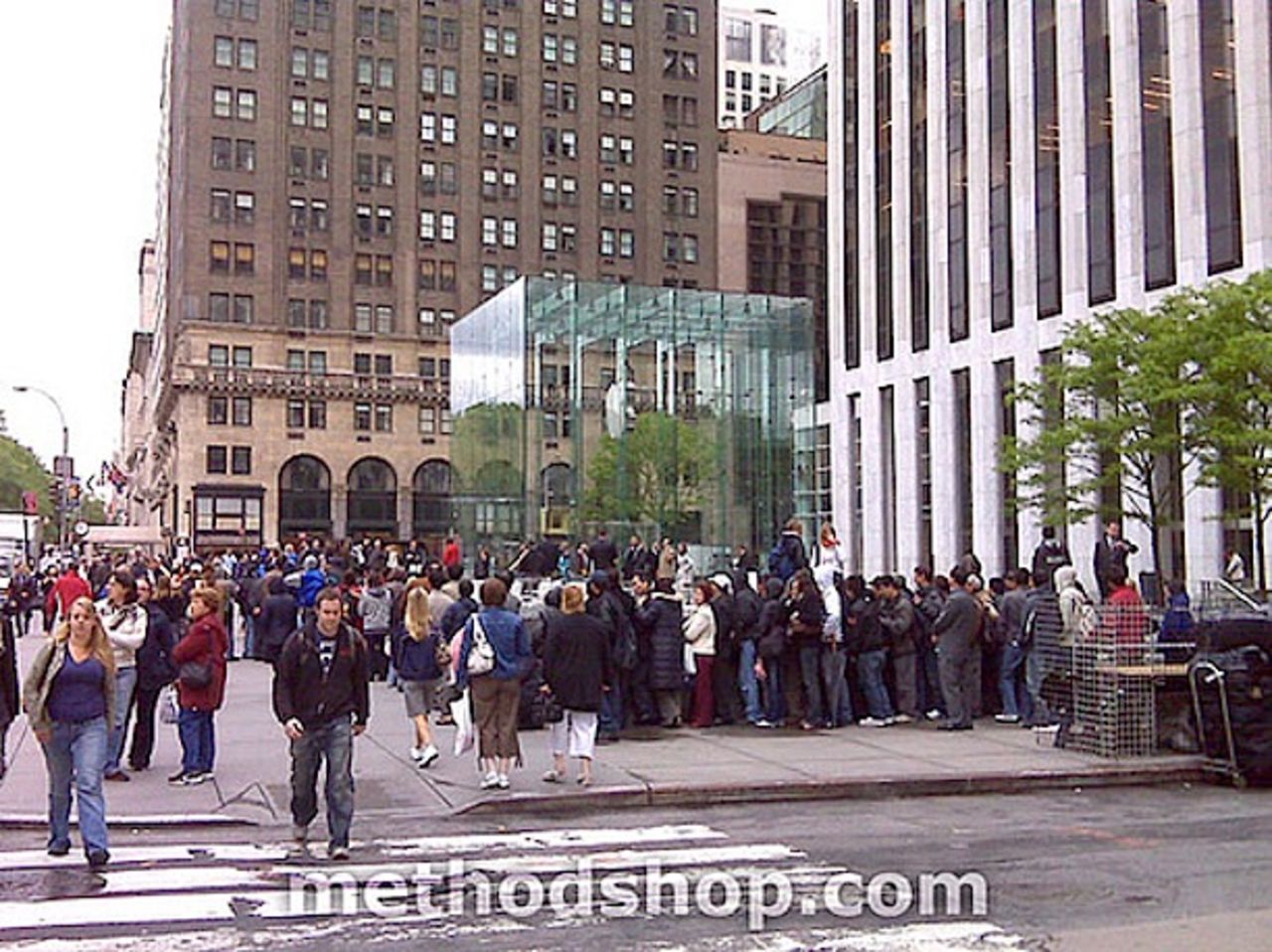 Orkar man köa i 16 dagar för den nya iPhonen?