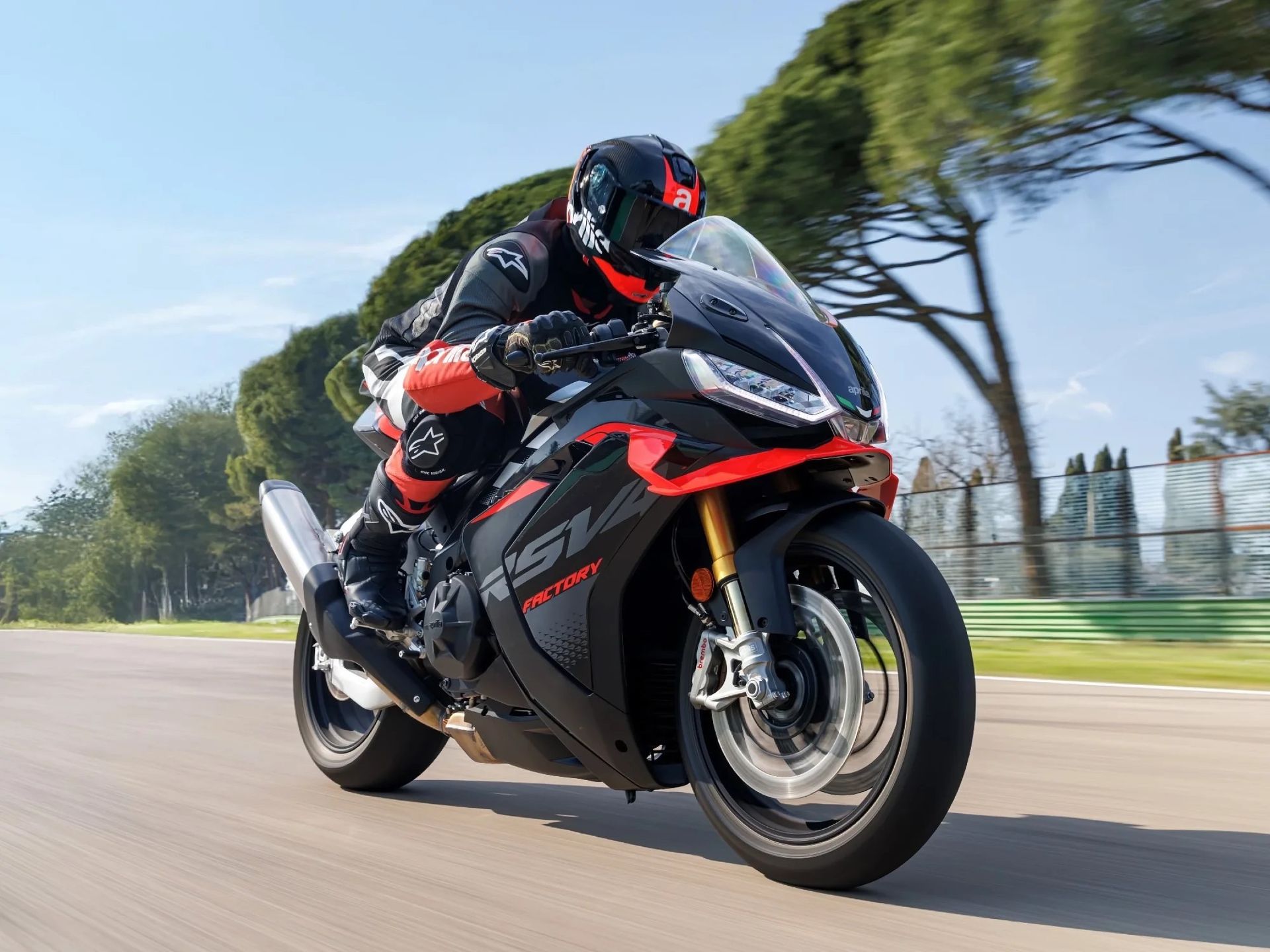 Aprilia introducerar smarta motorcyklar