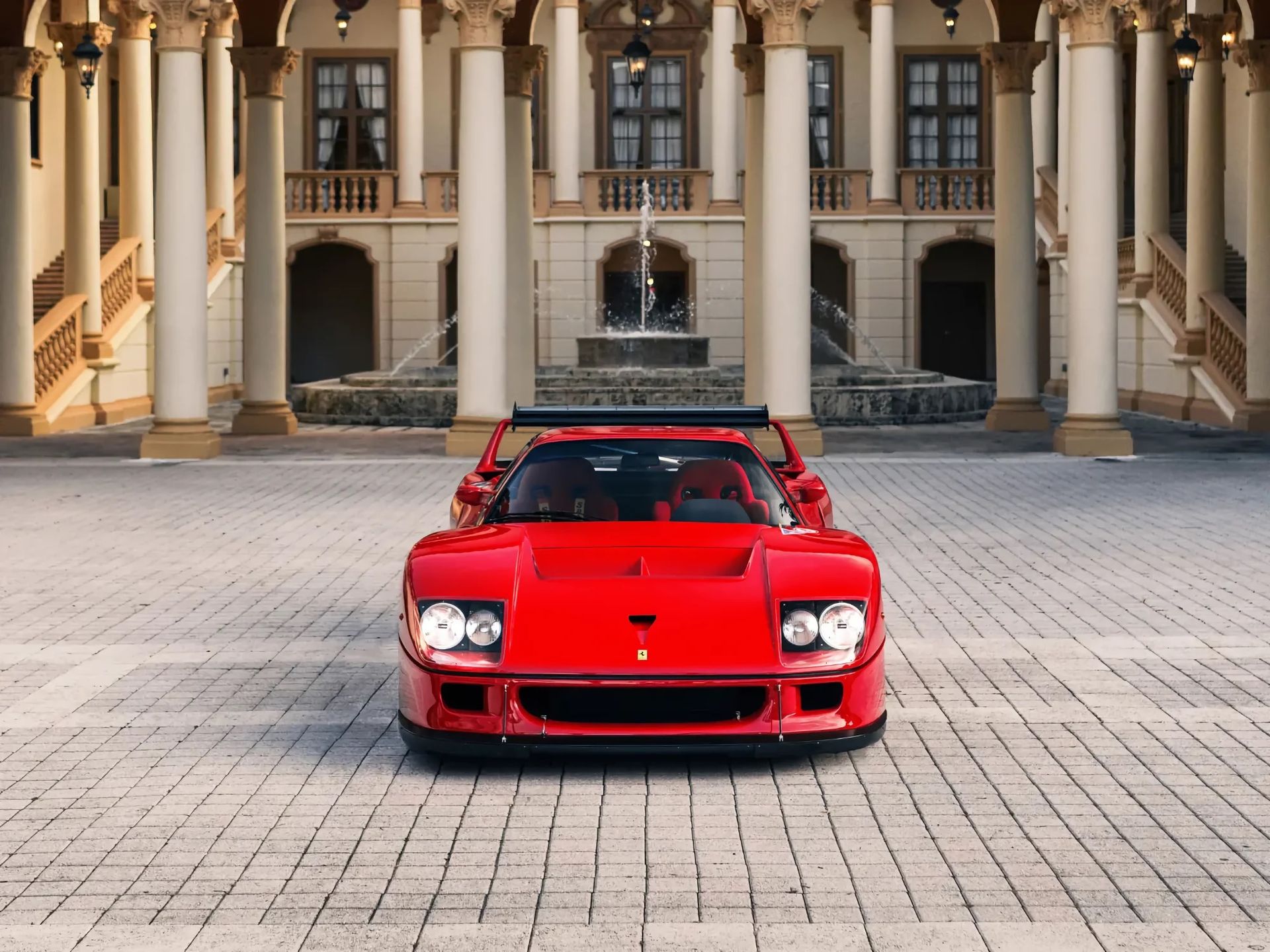 Brutal Ferrari F40 LM säljs på auktion