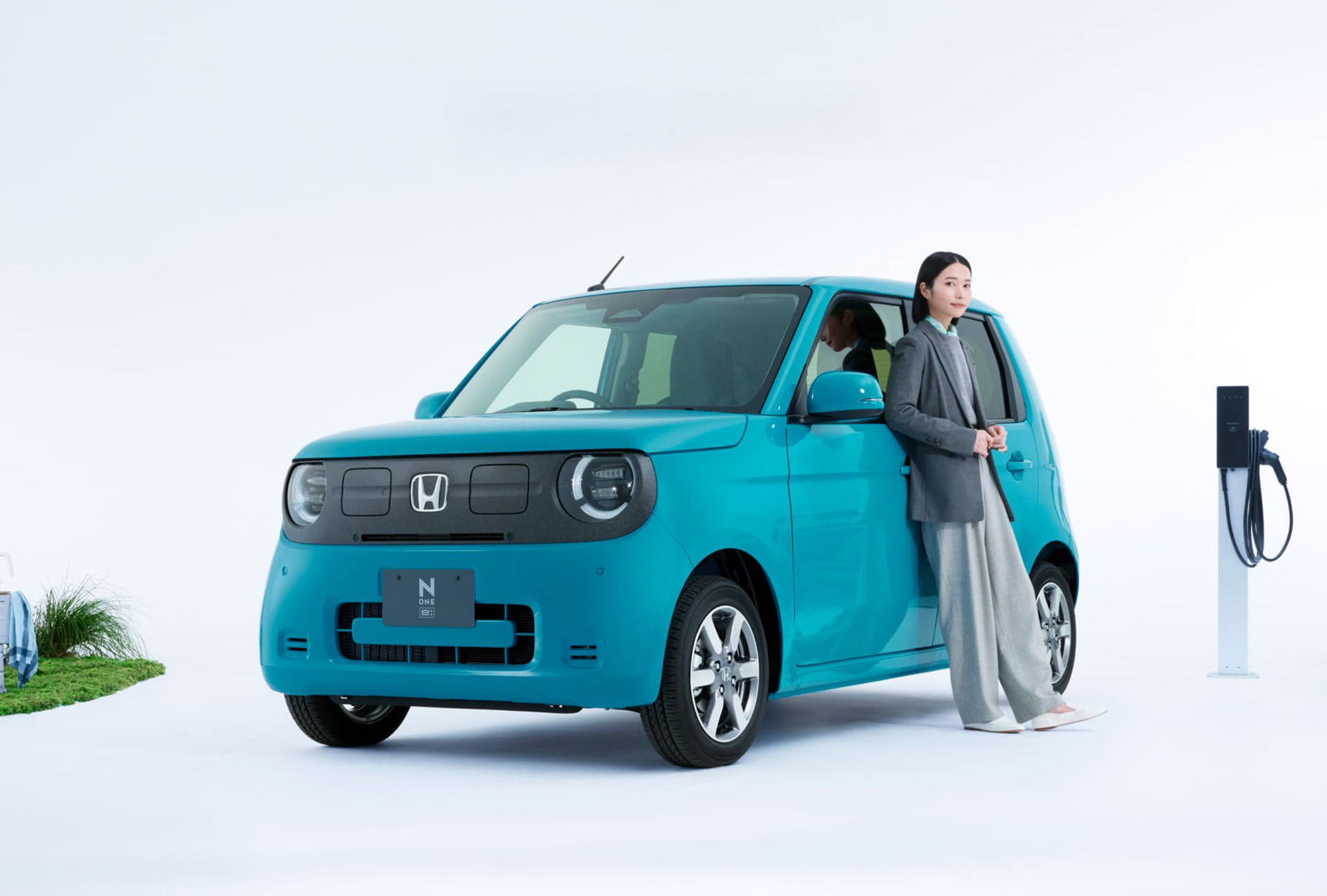 Honda visar pluttig elbil