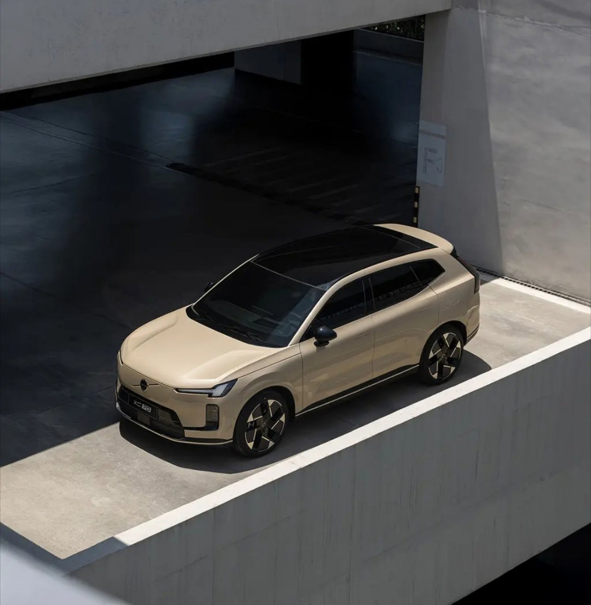 Nya bilder på Volvo XC70