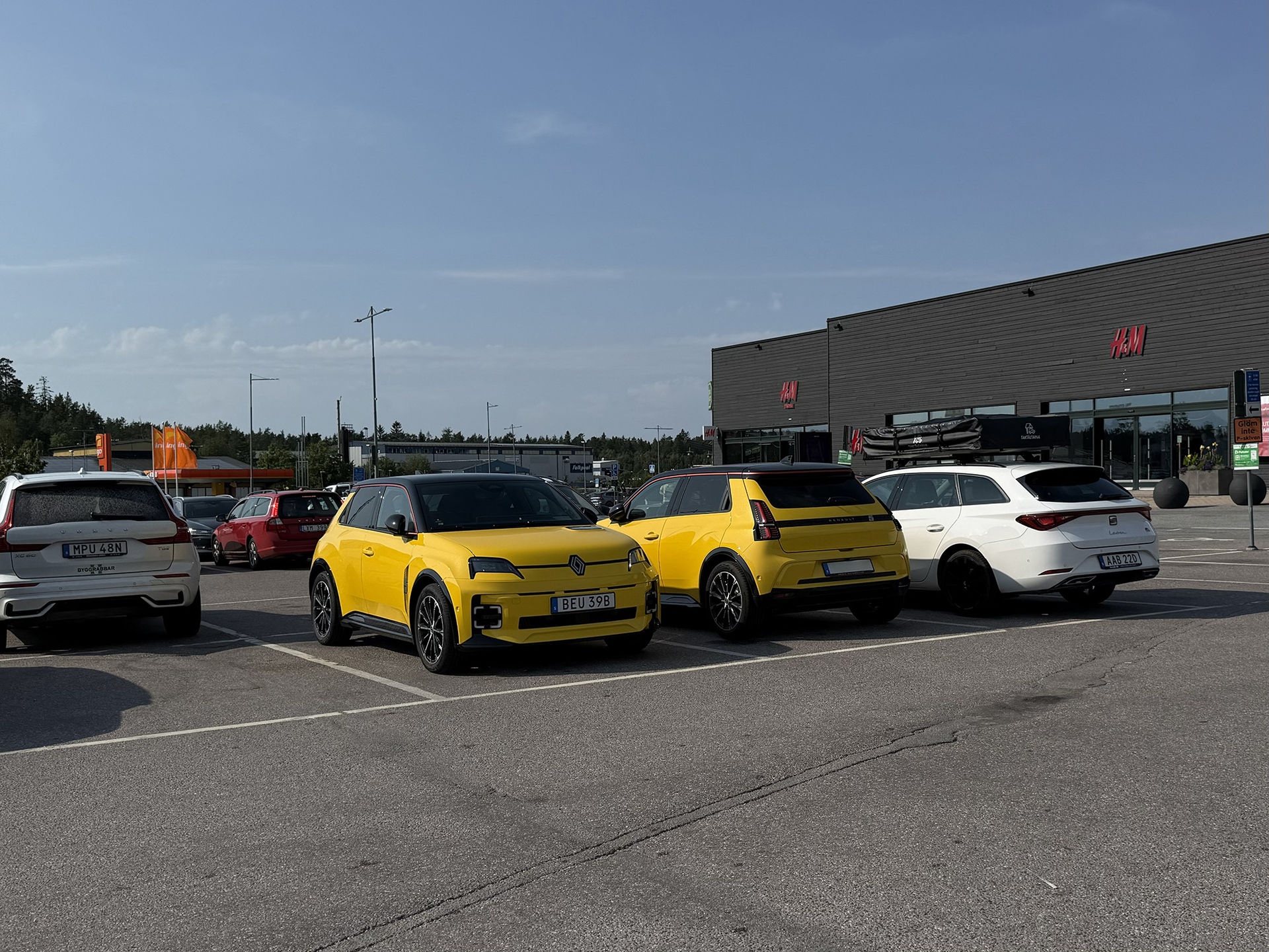 Jag har blivit kär i en gul Renault