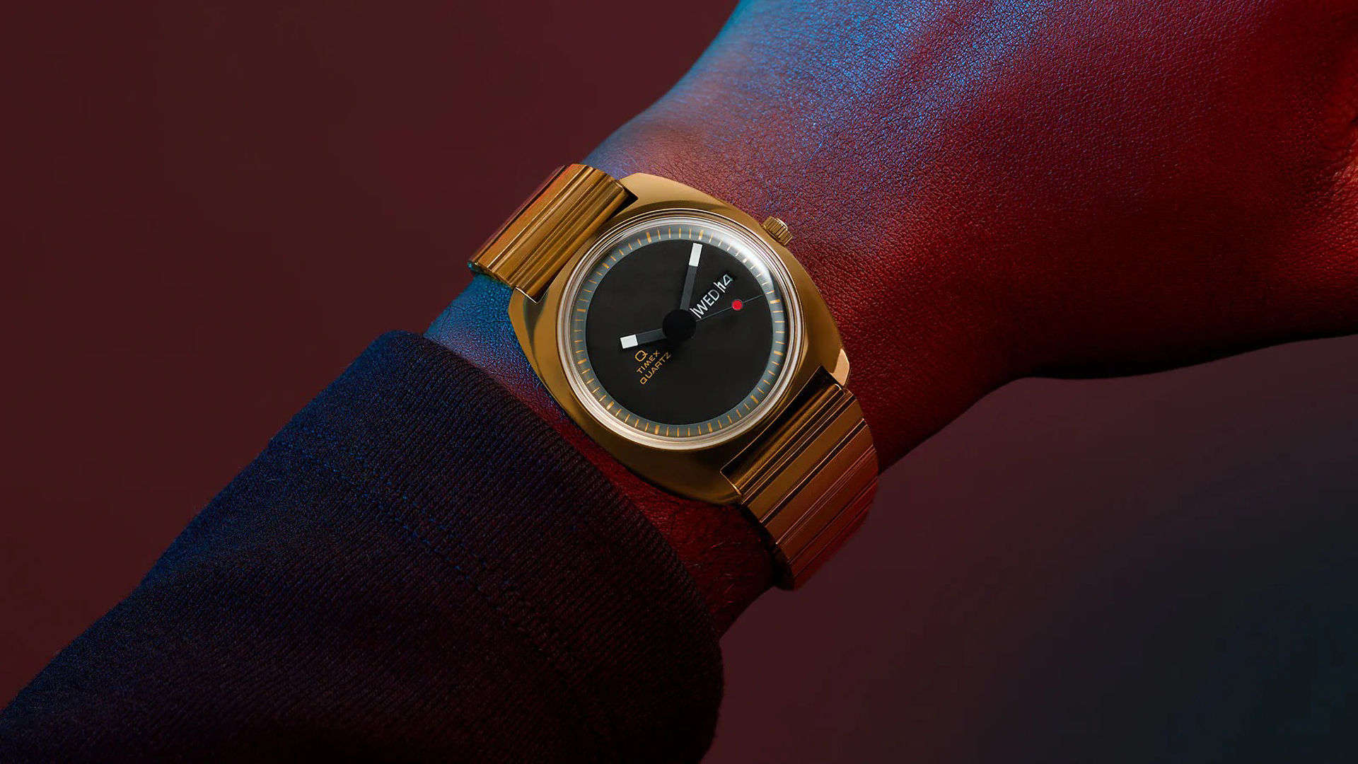 Timex släpper guldversion av Q Enigma