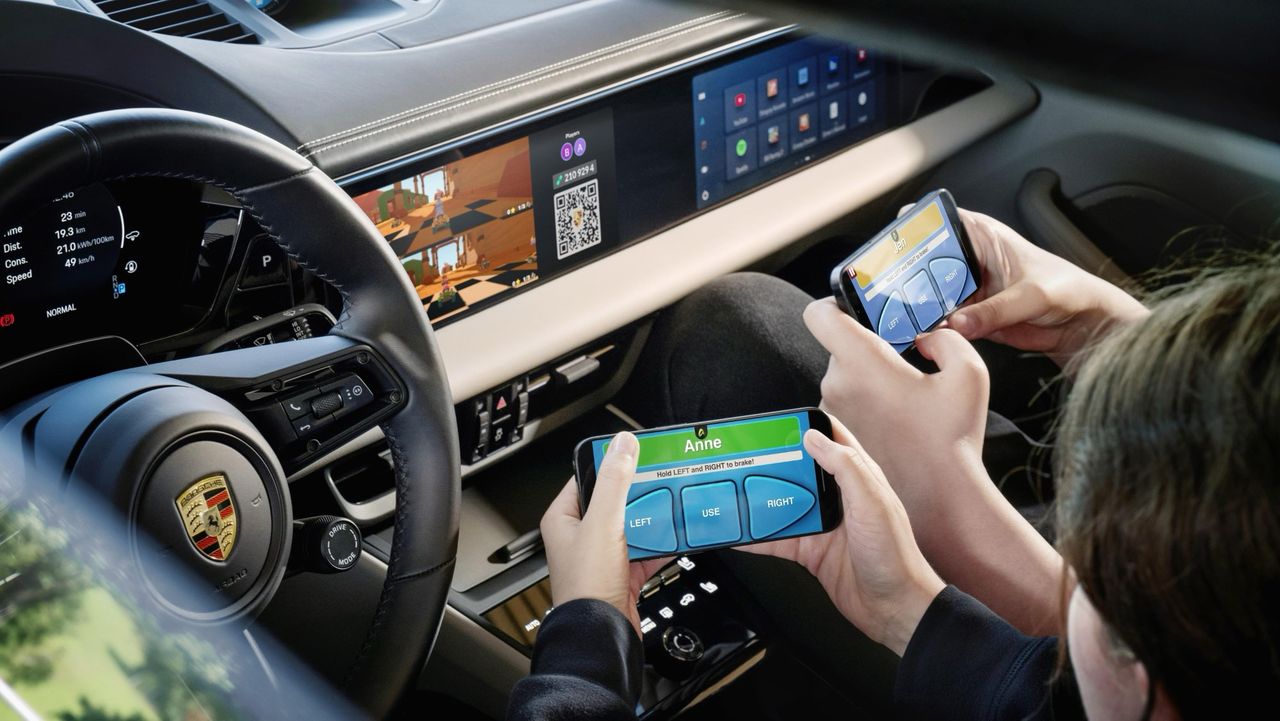 Porsche Macan får digitala nycklar och spel i bilen