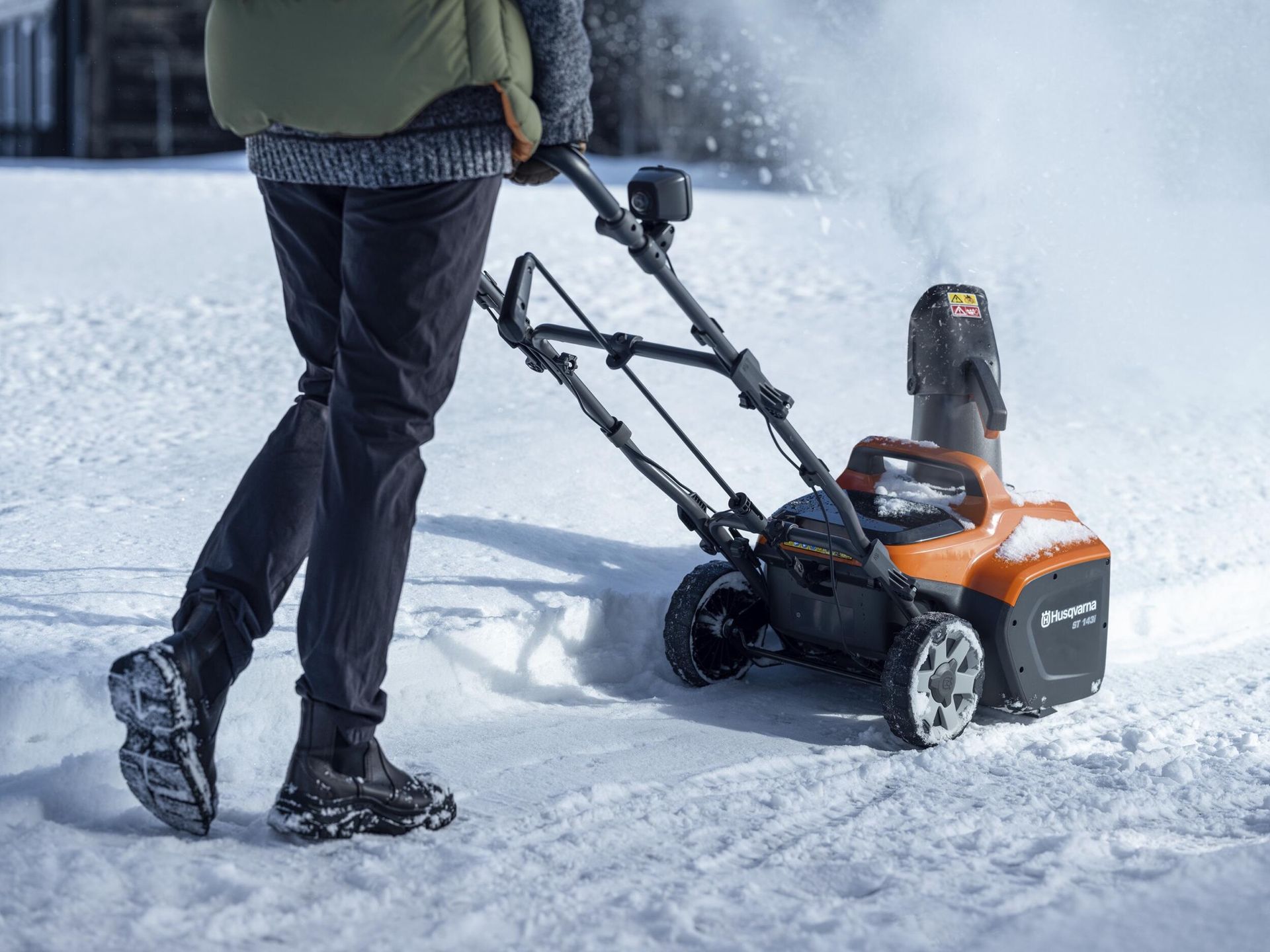 Husqvarna släpper batteridrivna snöslungor