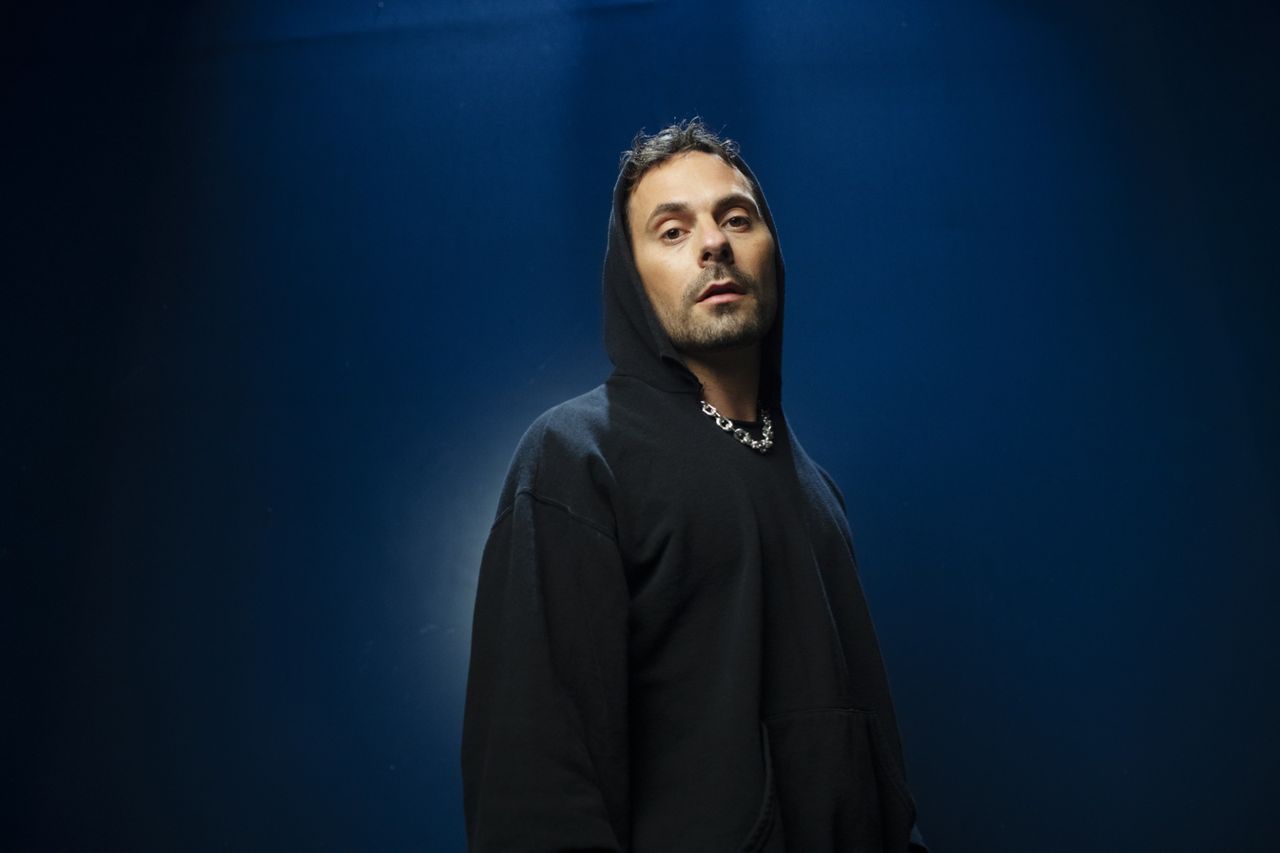 Ny singel från Oskar Linnros