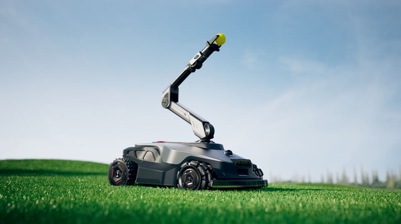 NexLawn visar upp gräsklippare med robotarm