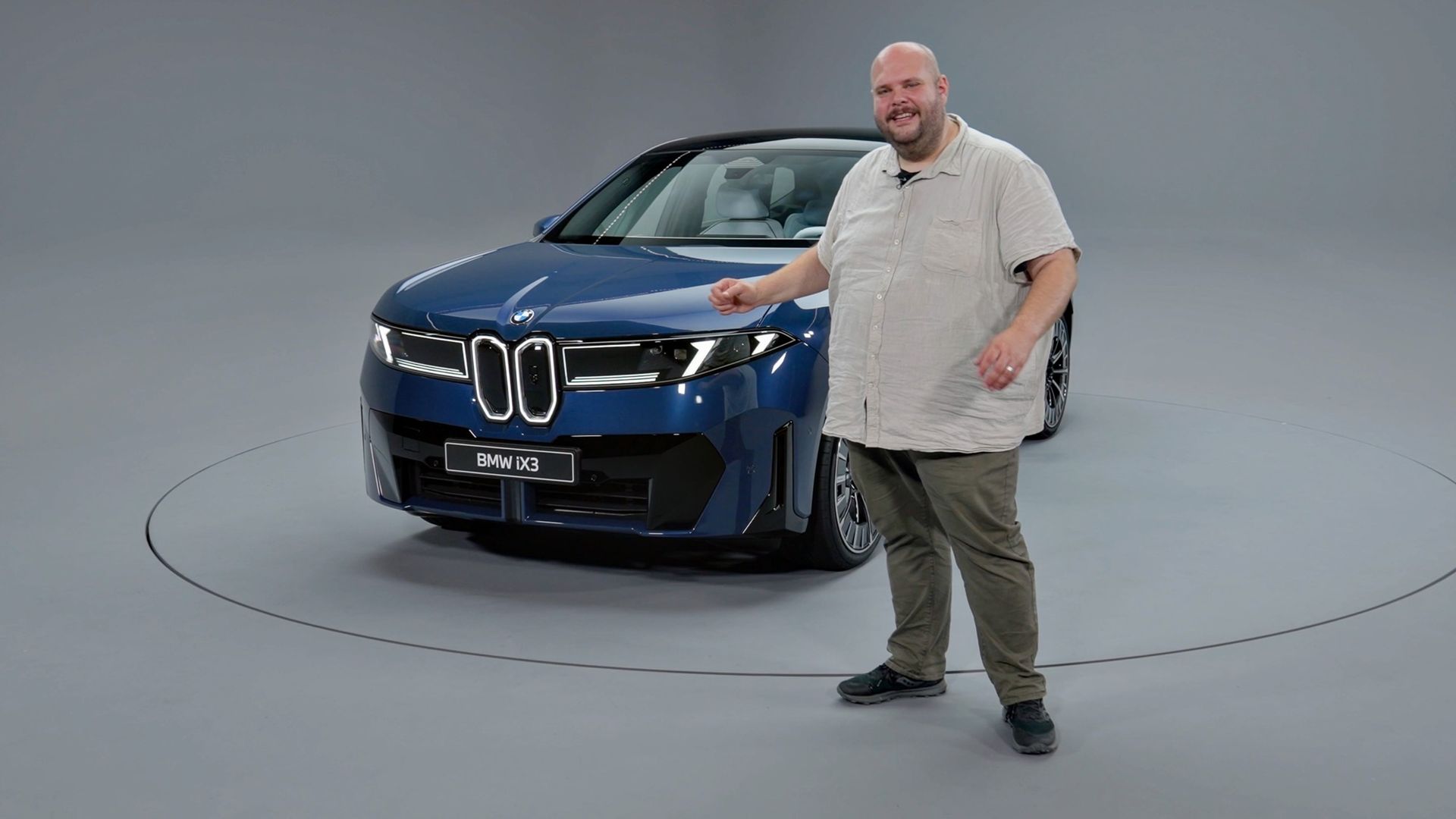 BMW kapar räckviddsångesten med nya elektrifierade iX3