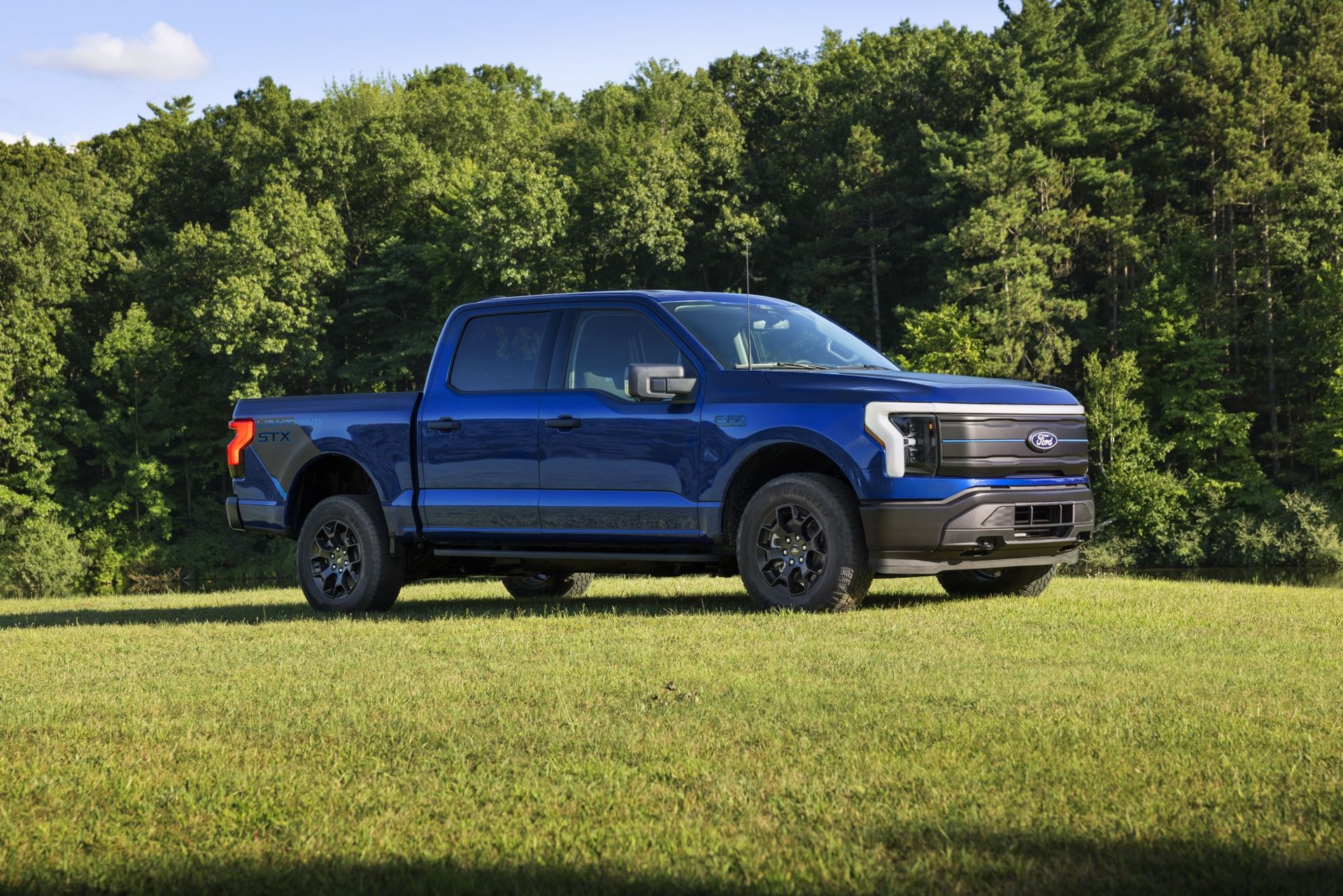 Ford släpper F-150 Lightning med längre räckvidd
