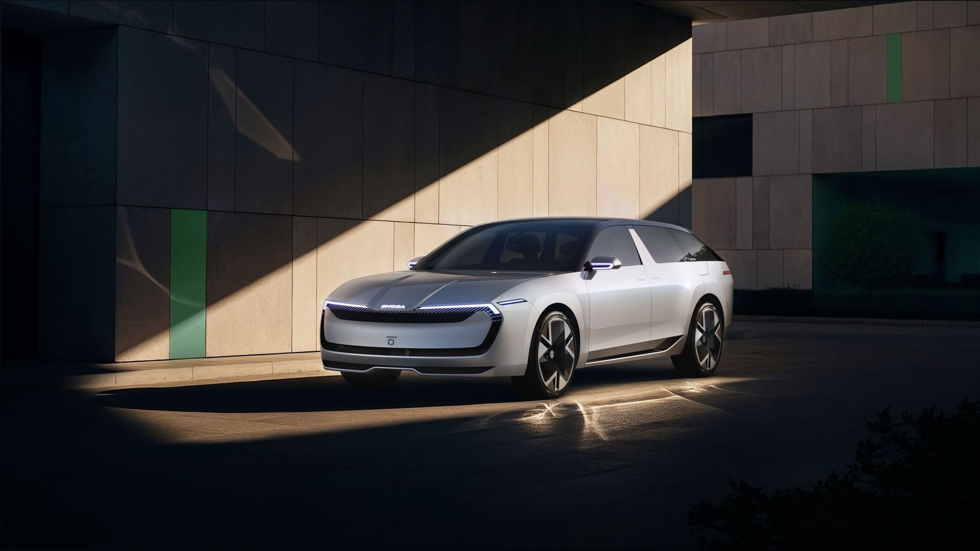 Skoda förhandsvisar eldriven Octavia-kombi