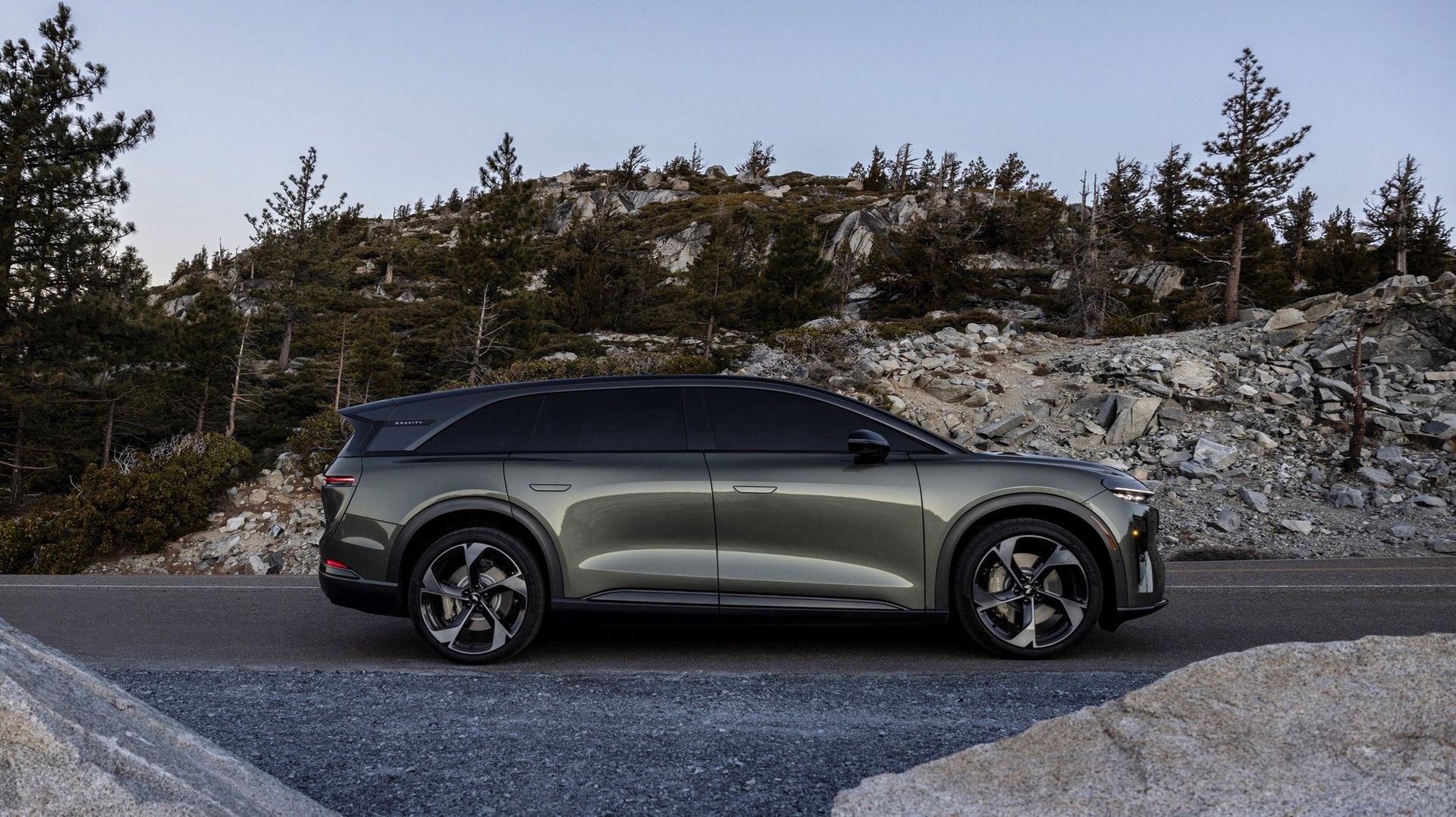 Nu lanseras Lucids eldrivna SUV Gravity i Europa