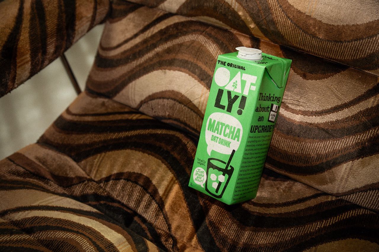 Oatly lanserar färdigblandad matcha latte