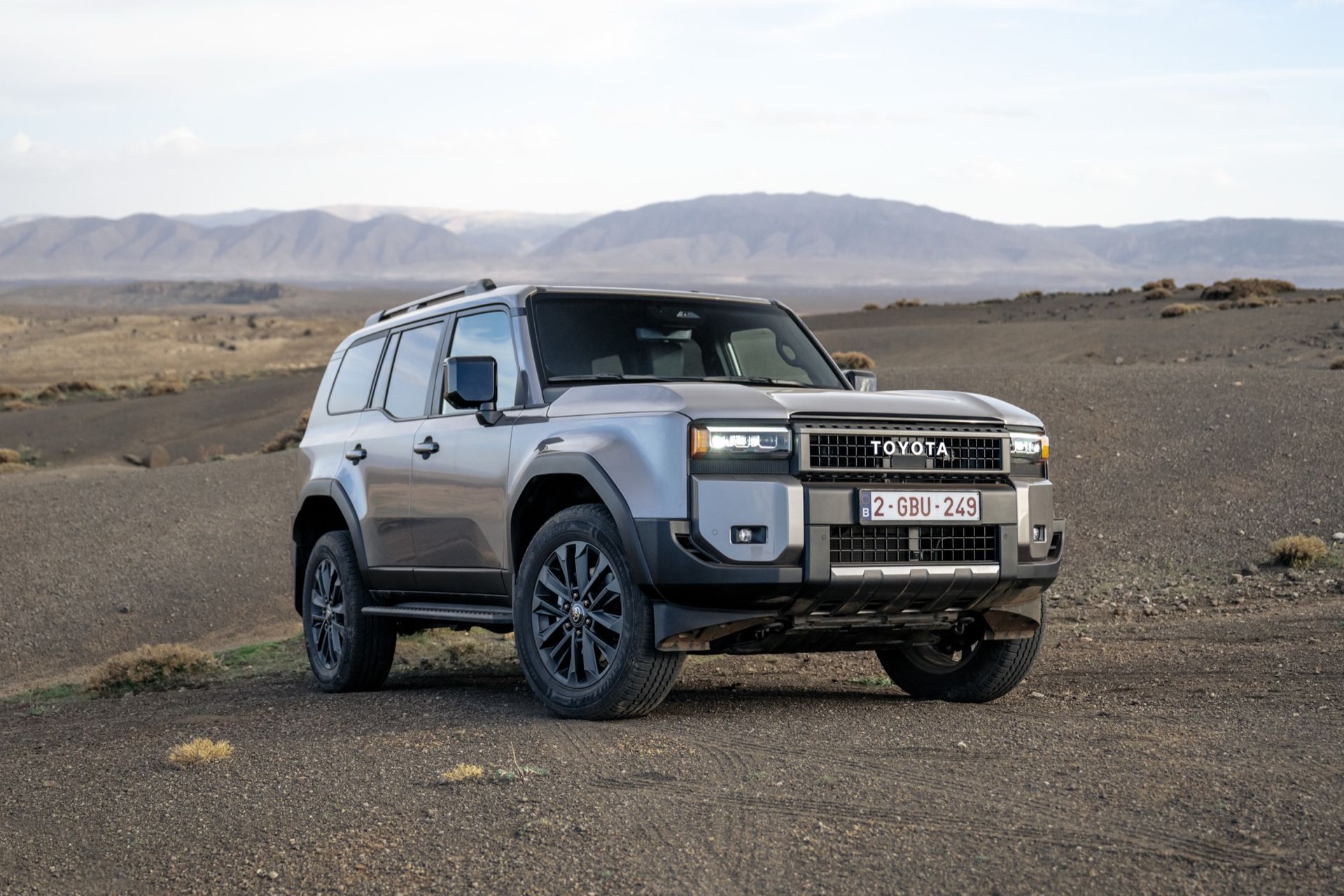 Toyota Land Cruiser snart som laddhybrid