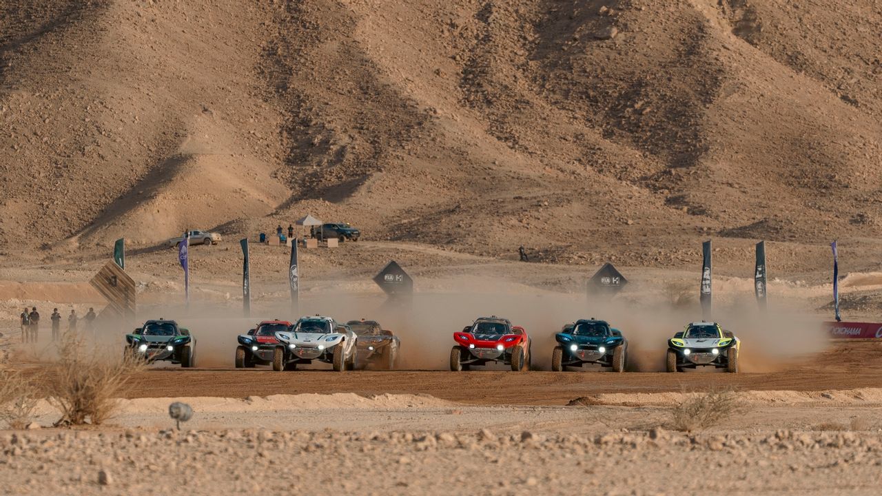 Första Extreme H-racet kört