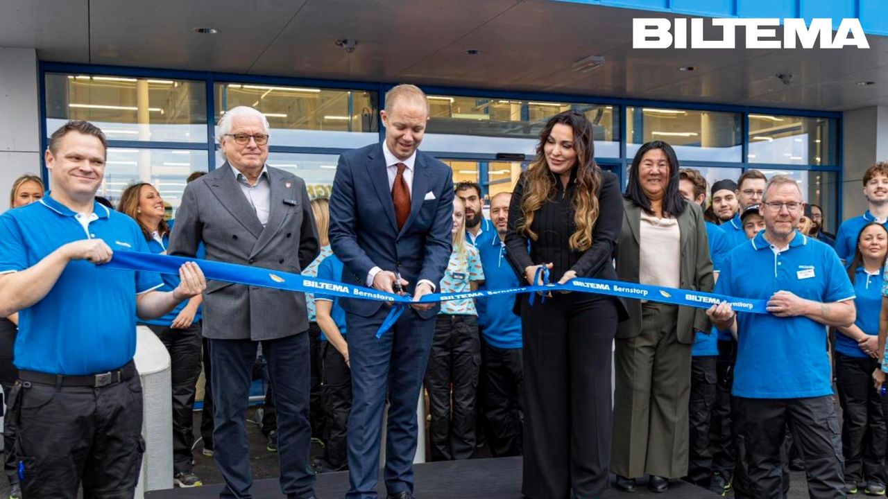 Nu har världens största Biltema öppnat