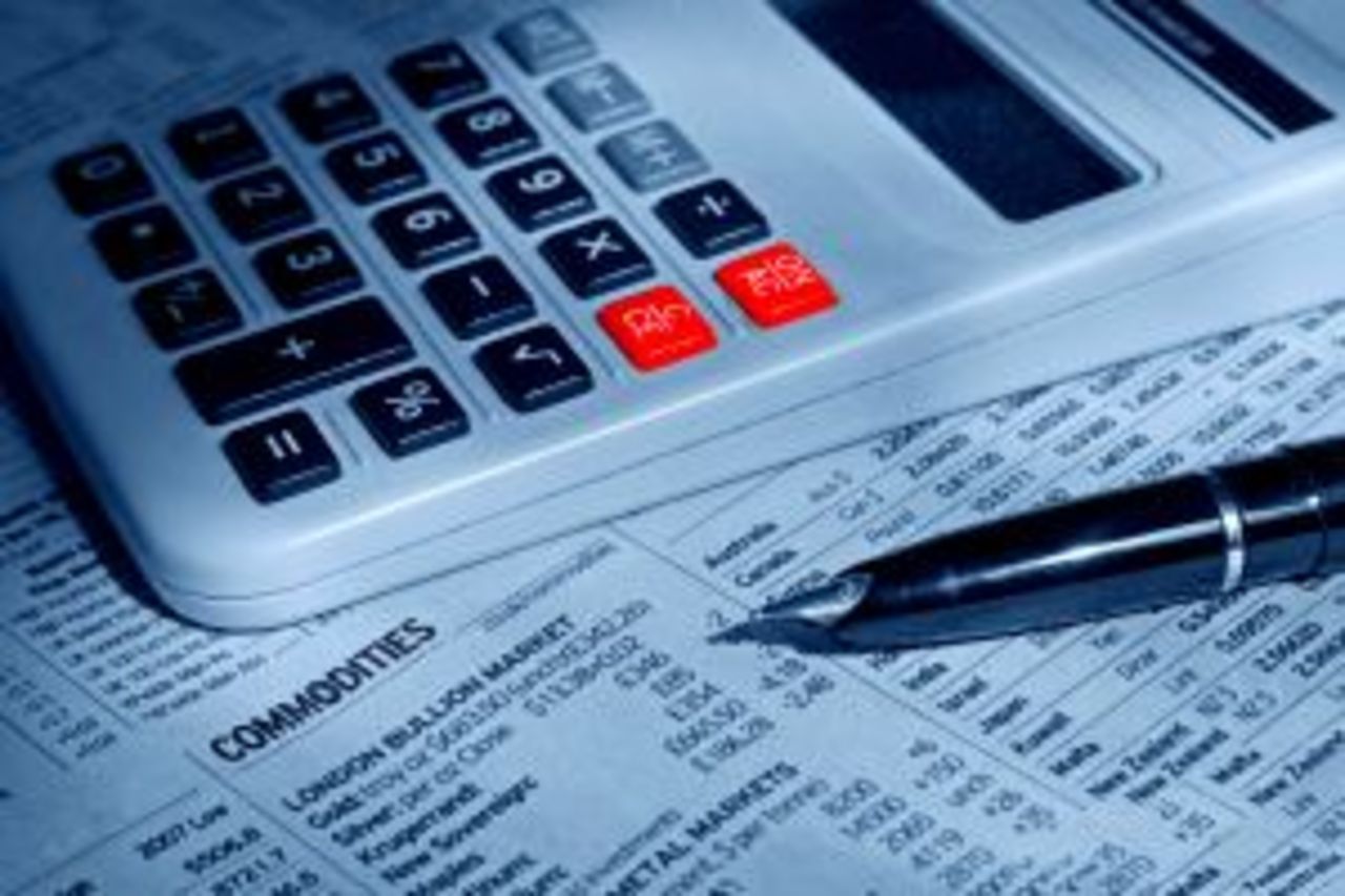 Räntorna upp och priserna ned