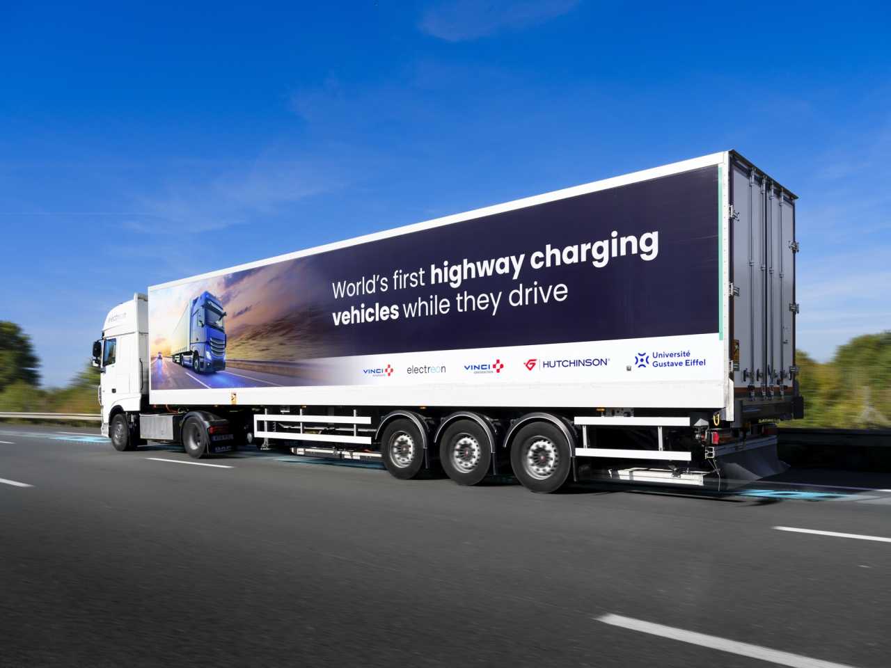 Elväg igång på fransk motorväg
