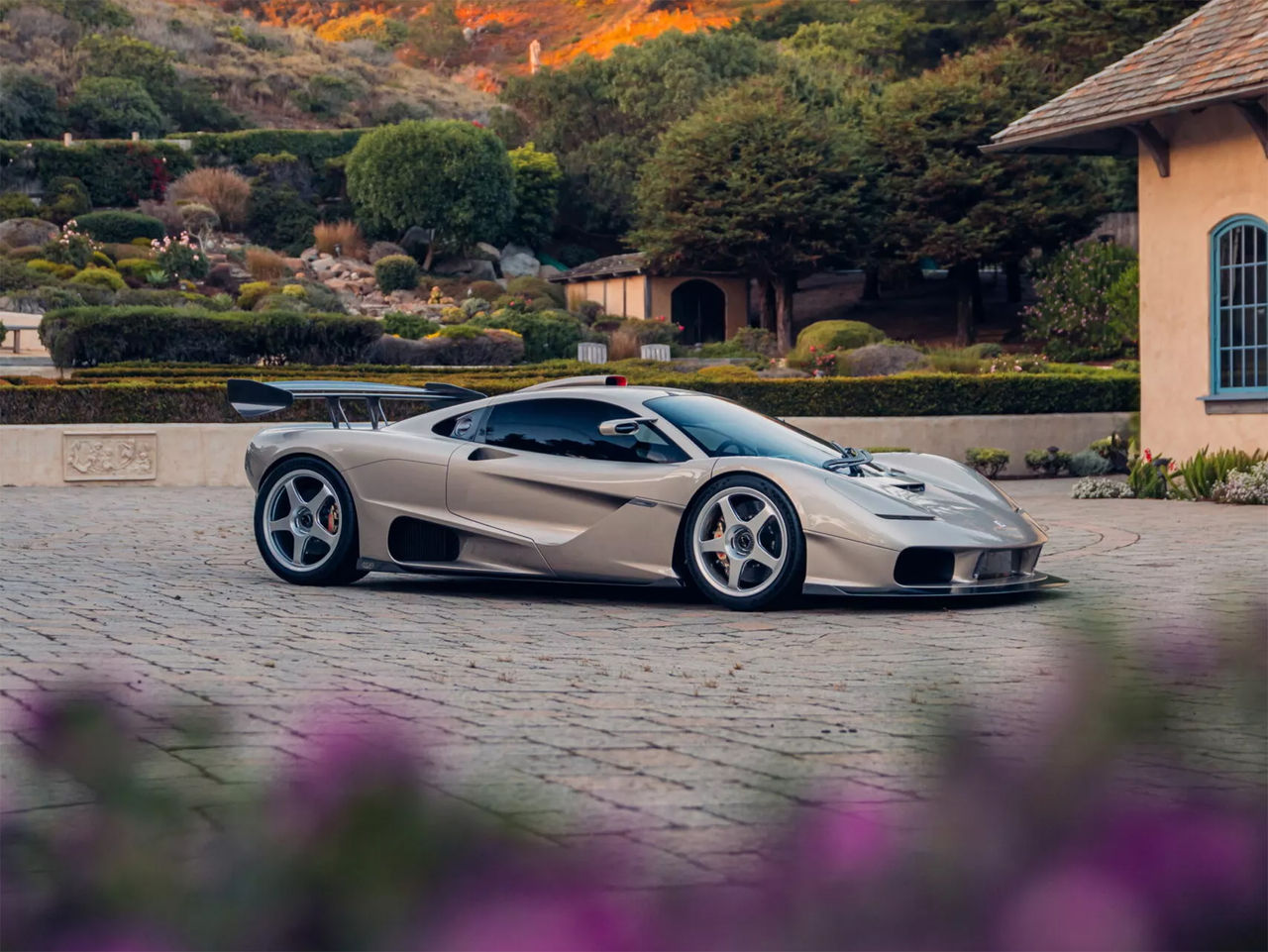 En Gordon Murray S1 LM kommer att auktioneras iväg