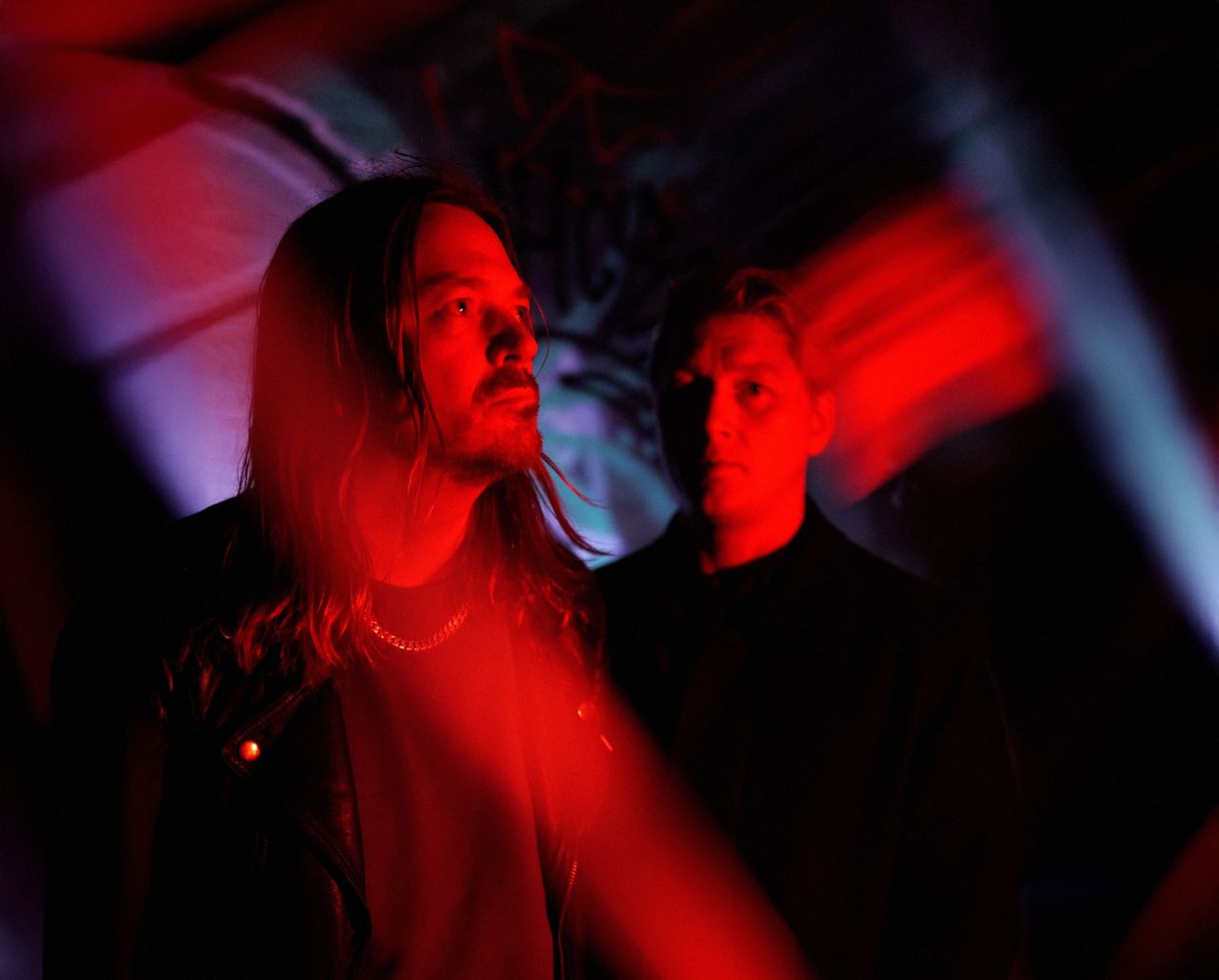 Ny musik från Johnossi