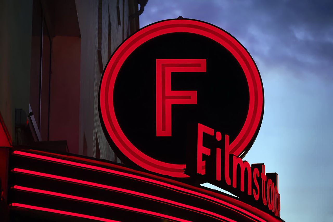 Filmstaden inför priszoner