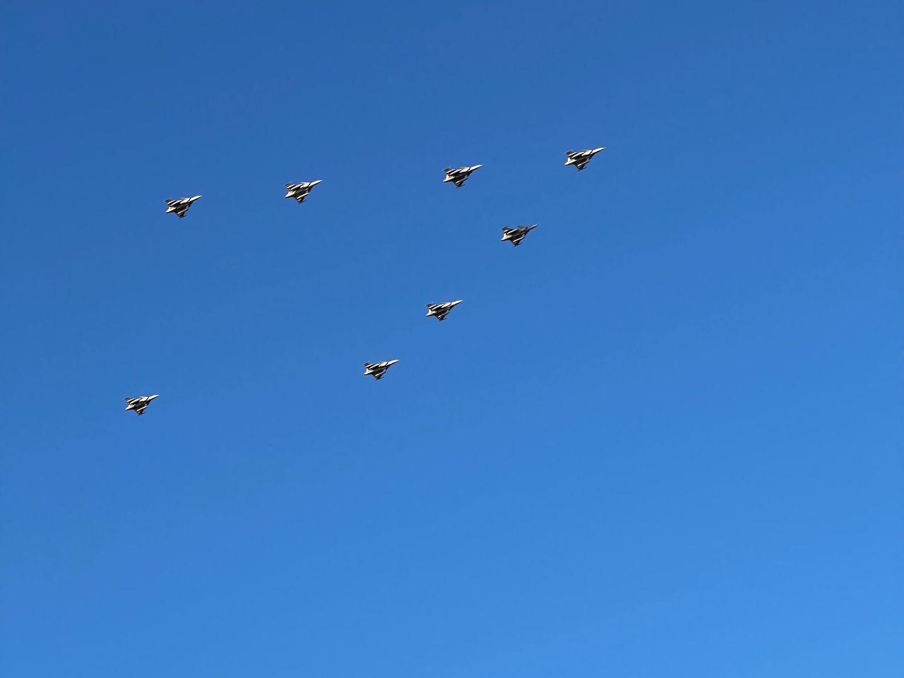 Dåligt väder stoppar julgransflygningarna