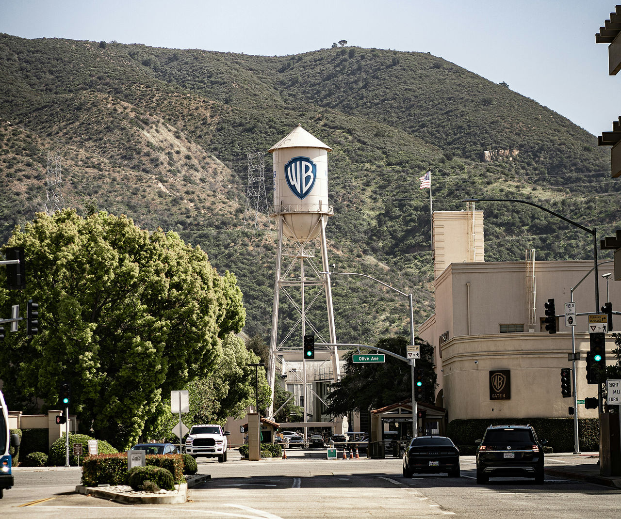 Warner Bros. avvisar bud från Paramount