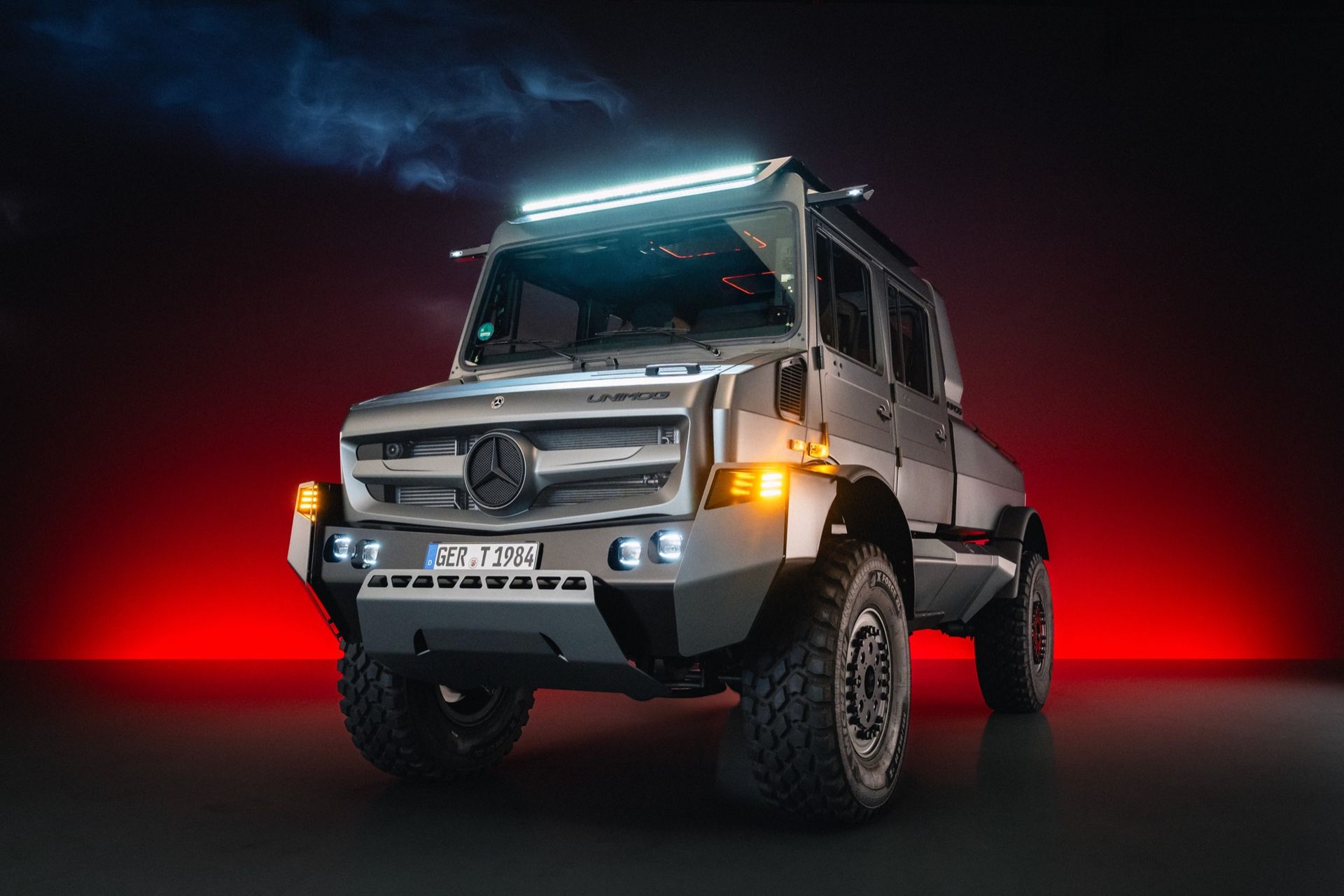 Mercedes har byggt en riktigt fet Unimog