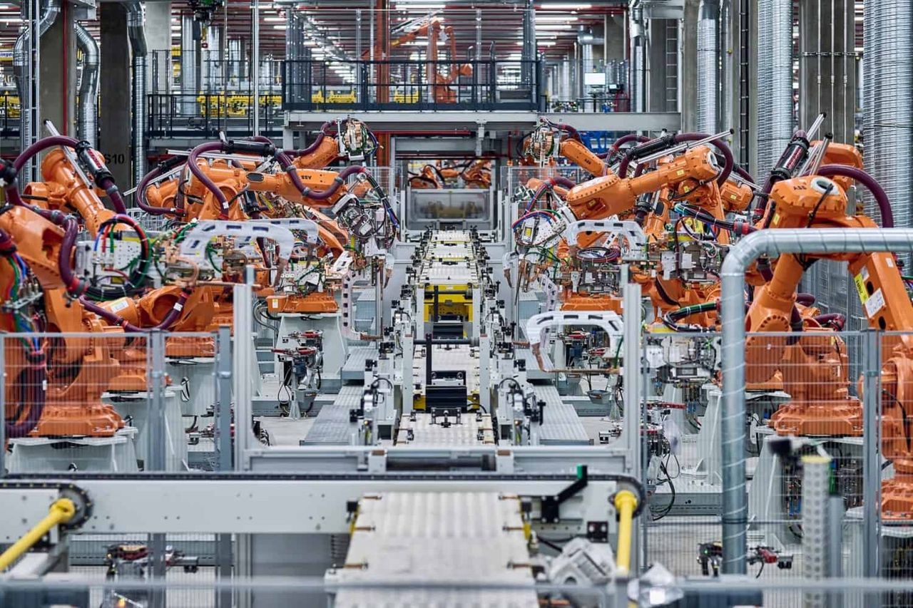 Fabriken där nya BMW i3 ska bli till börjar bli klar 