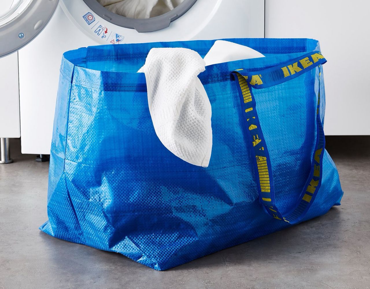 Ikeas klassiska blå kasse görs om