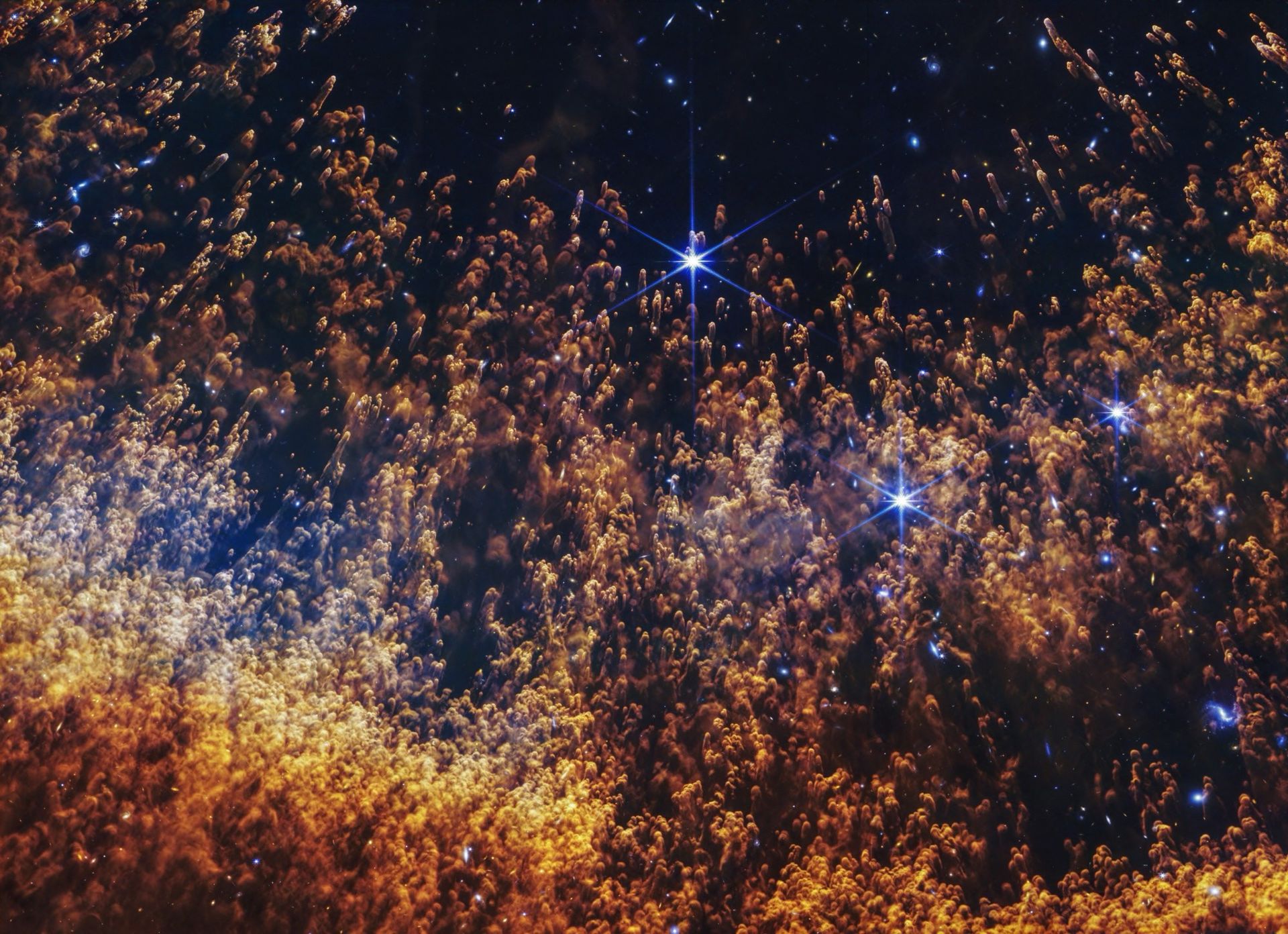 James Webb har kollat in Helixnebulosan