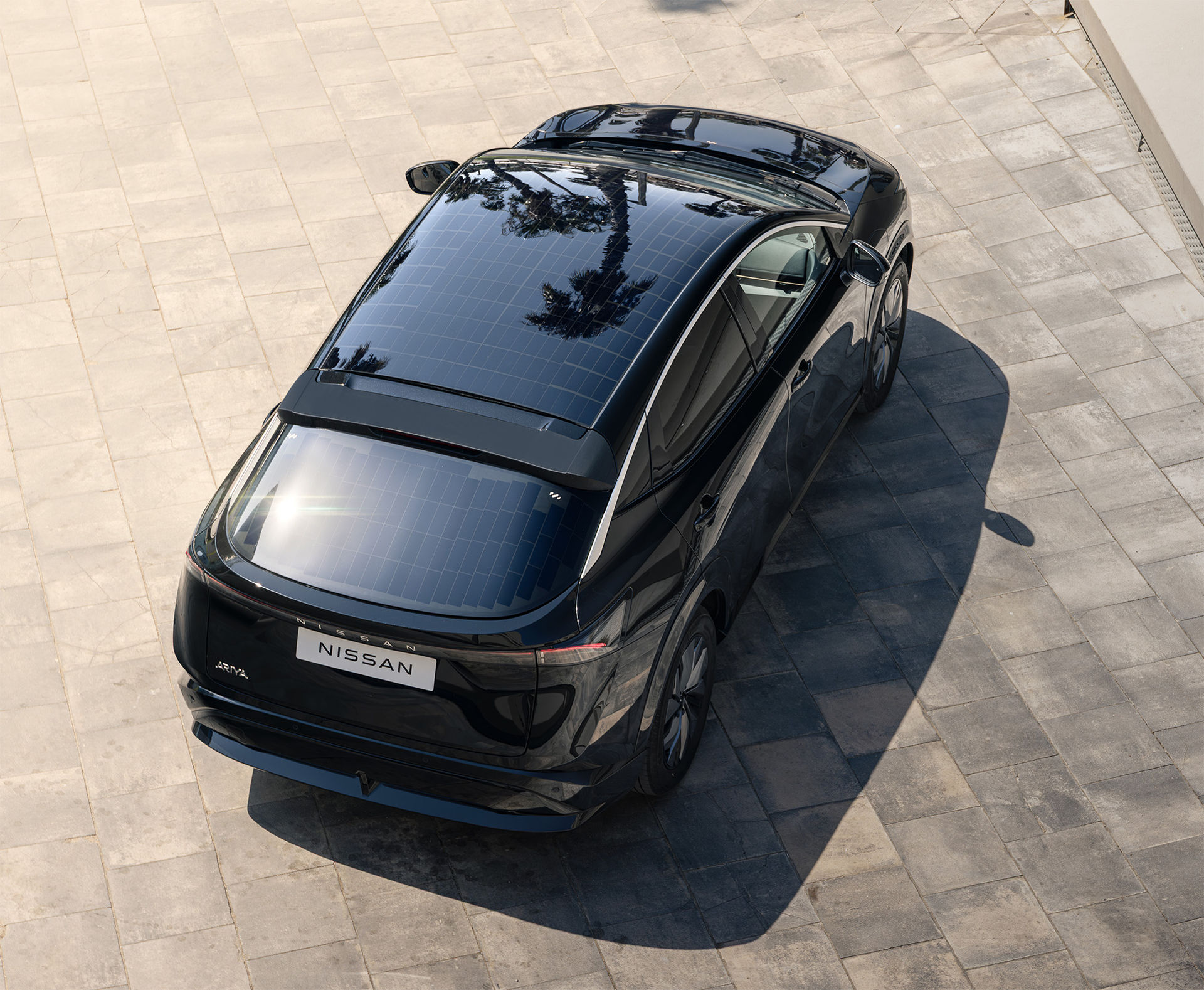 Nissan visar bilen du inte behöver ladda