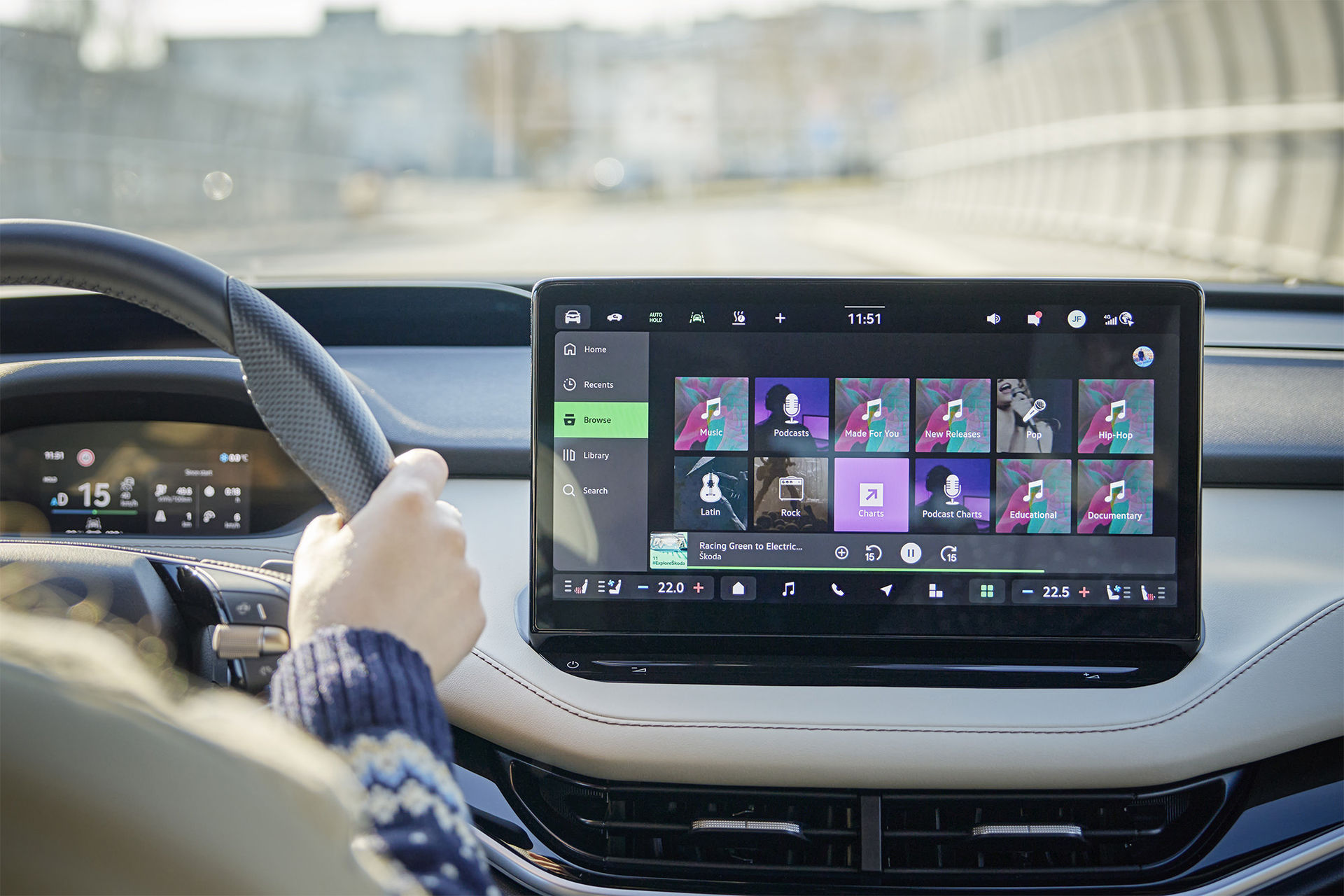 Škoda får äntligen Spotify