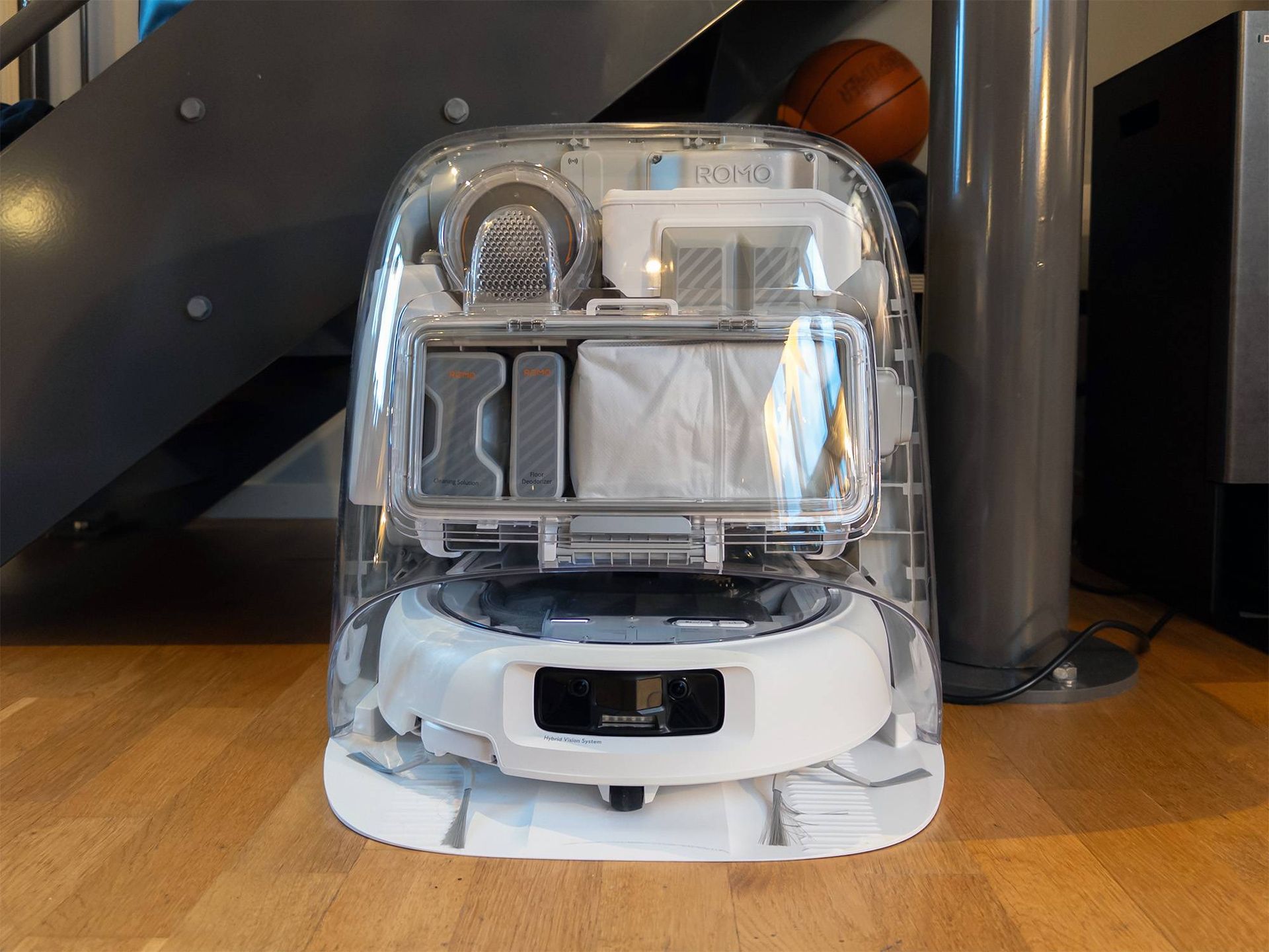 1000-tals robotdammsugare hackade