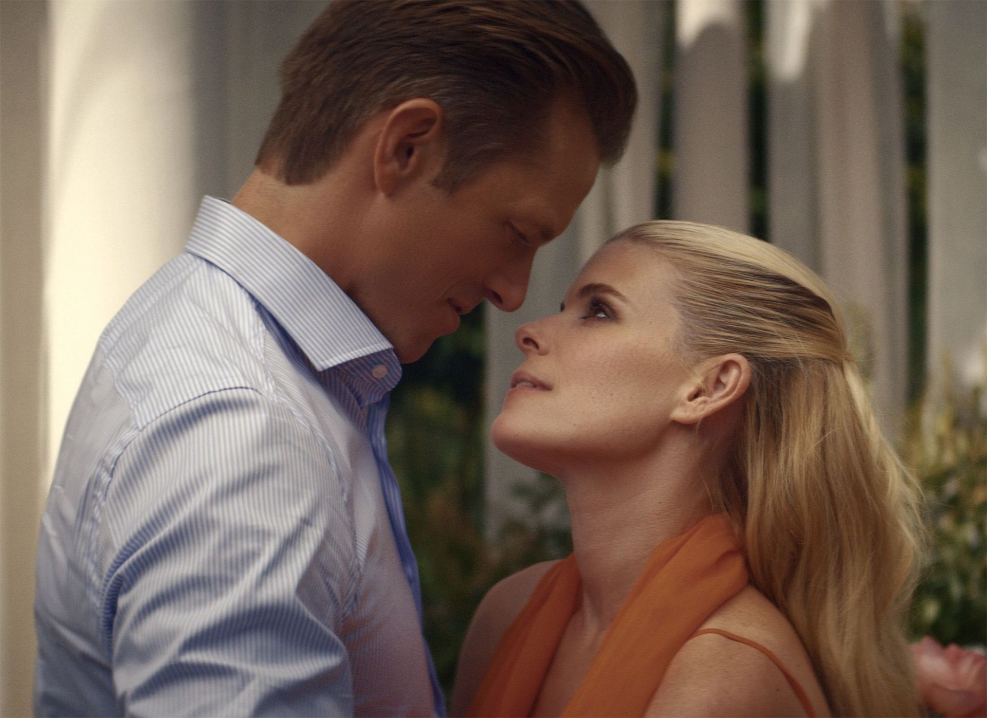 Apple släpper trailer för Imperfect Women