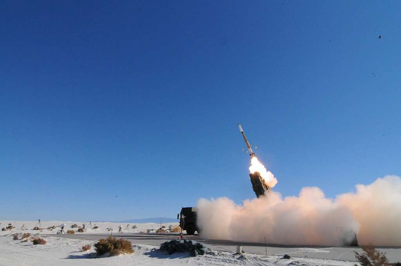 MCF utvecklar krigsapp